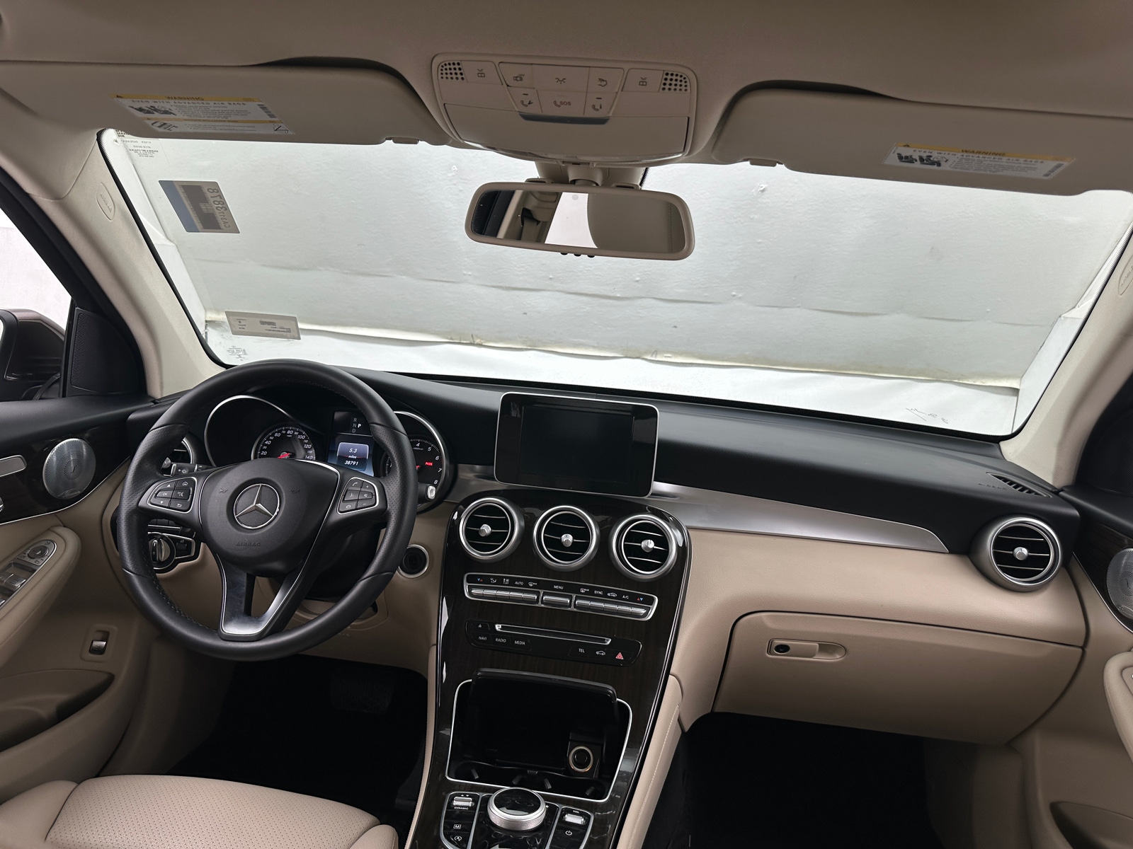 Thumbnail: 2018 Mercedes-Benz GLC - 3