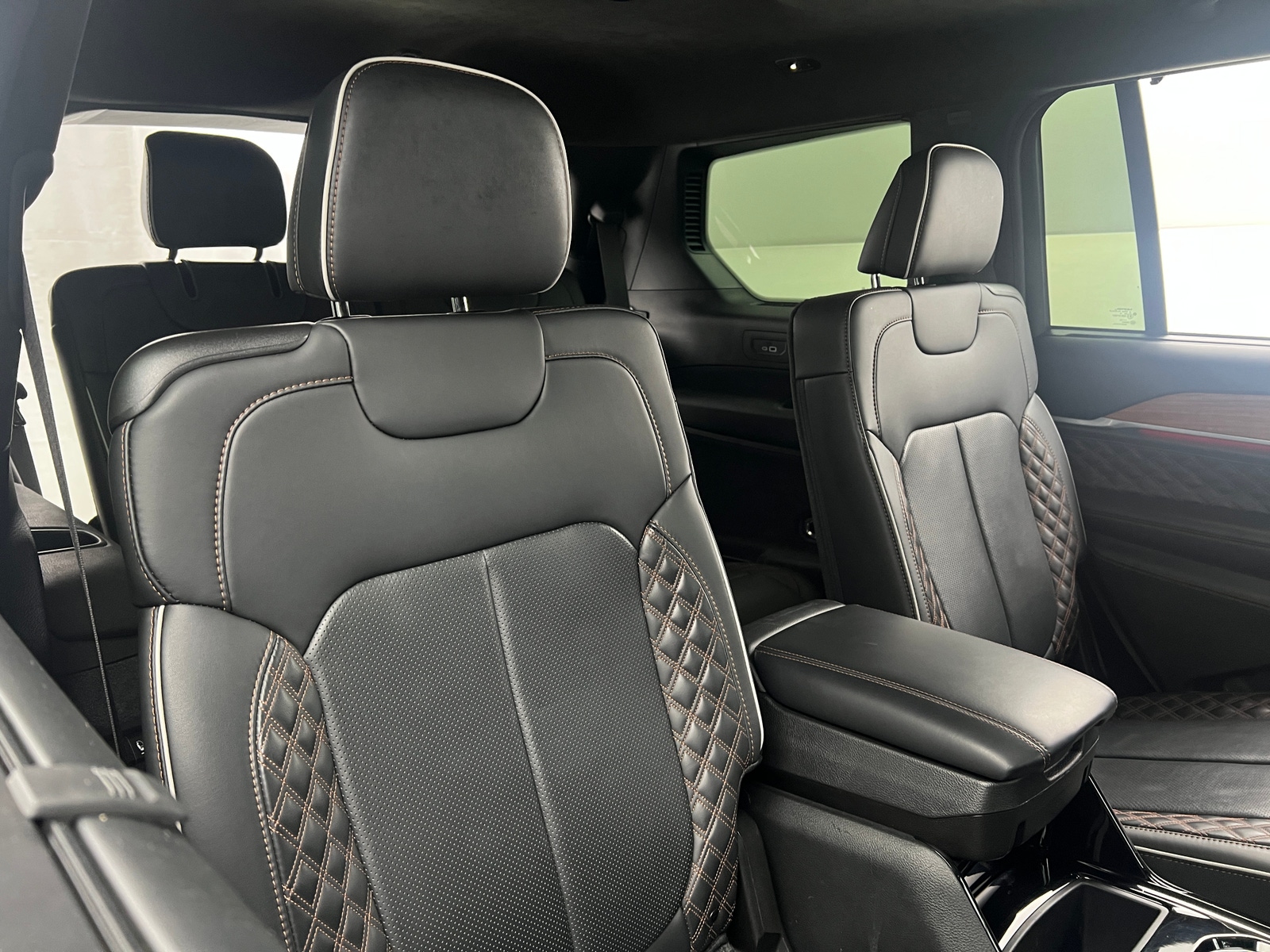 Thumbnail: 2023 Jeep Grand Cherokee L - 5