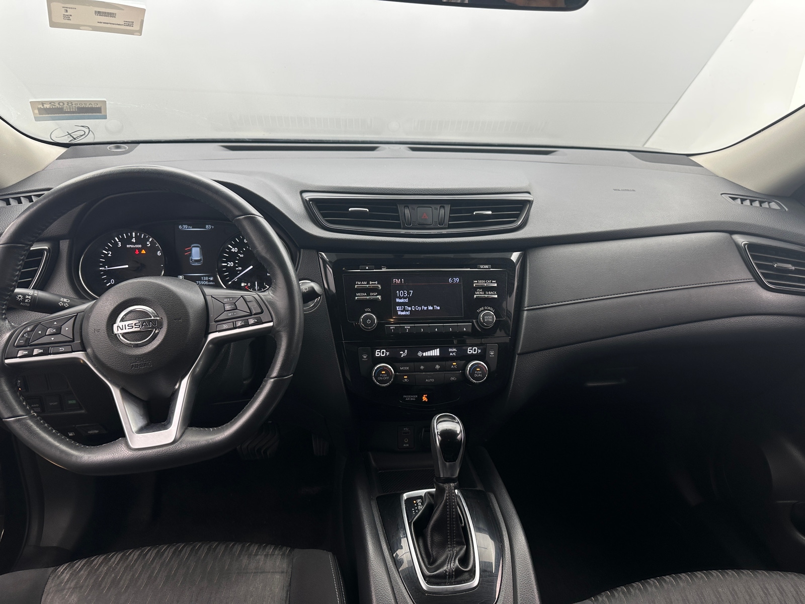 Thumbnail: 2017 Nissan Rogue - 3