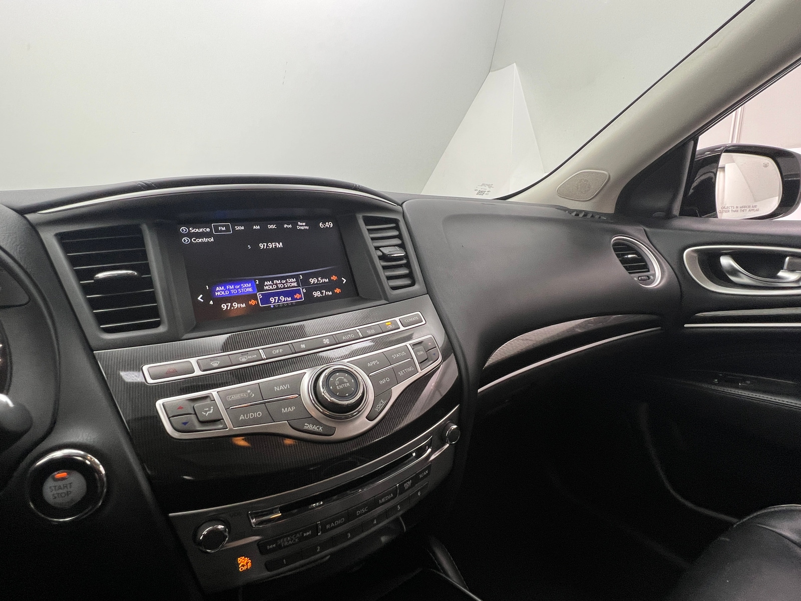 Thumbnail: 2019 INFINITI QX60 - 3
