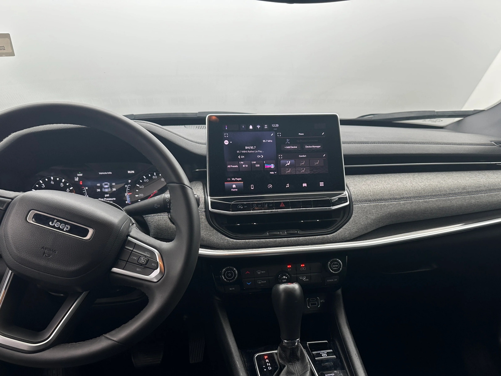 Thumbnail: 2024 Jeep Compass - 3