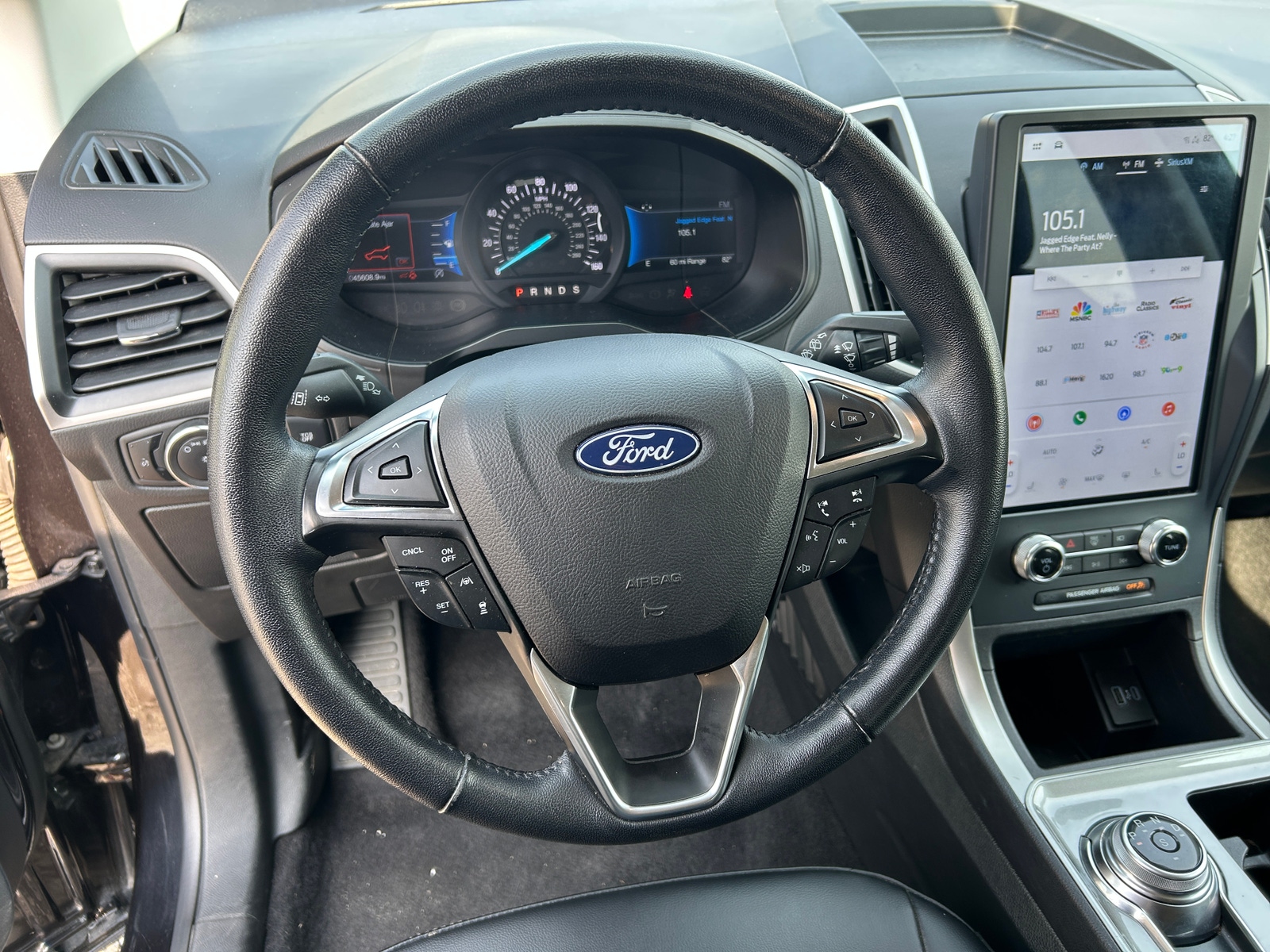 Thumbnail: 2023 Ford Edge - 5