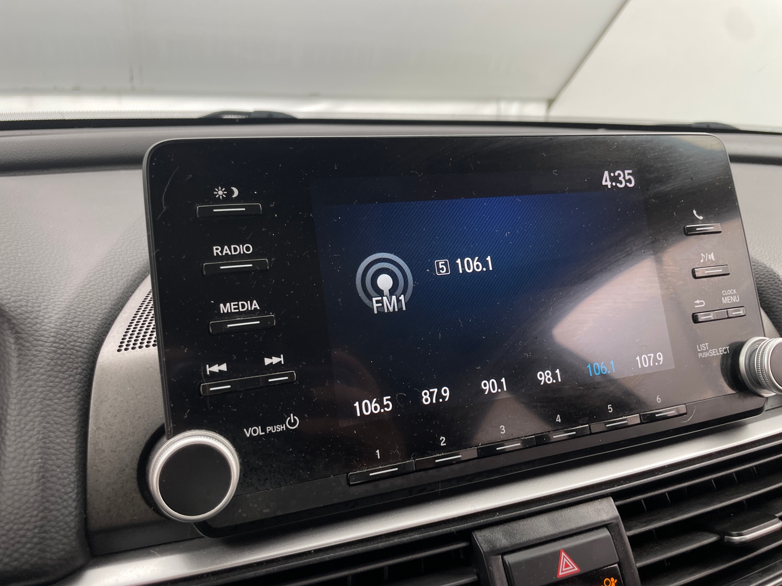 Thumbnail: 2019 Honda Accord - 4