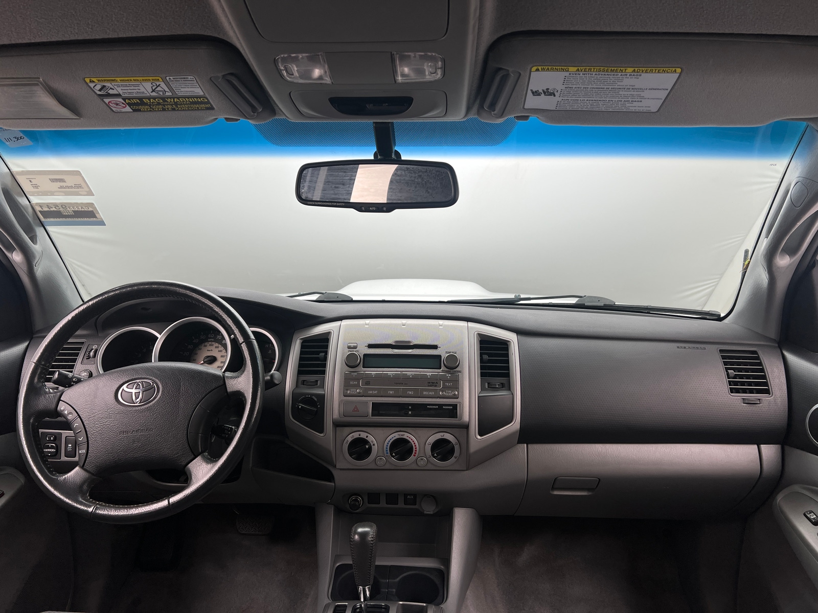 Thumbnail: 2011 Toyota Tacoma - 3