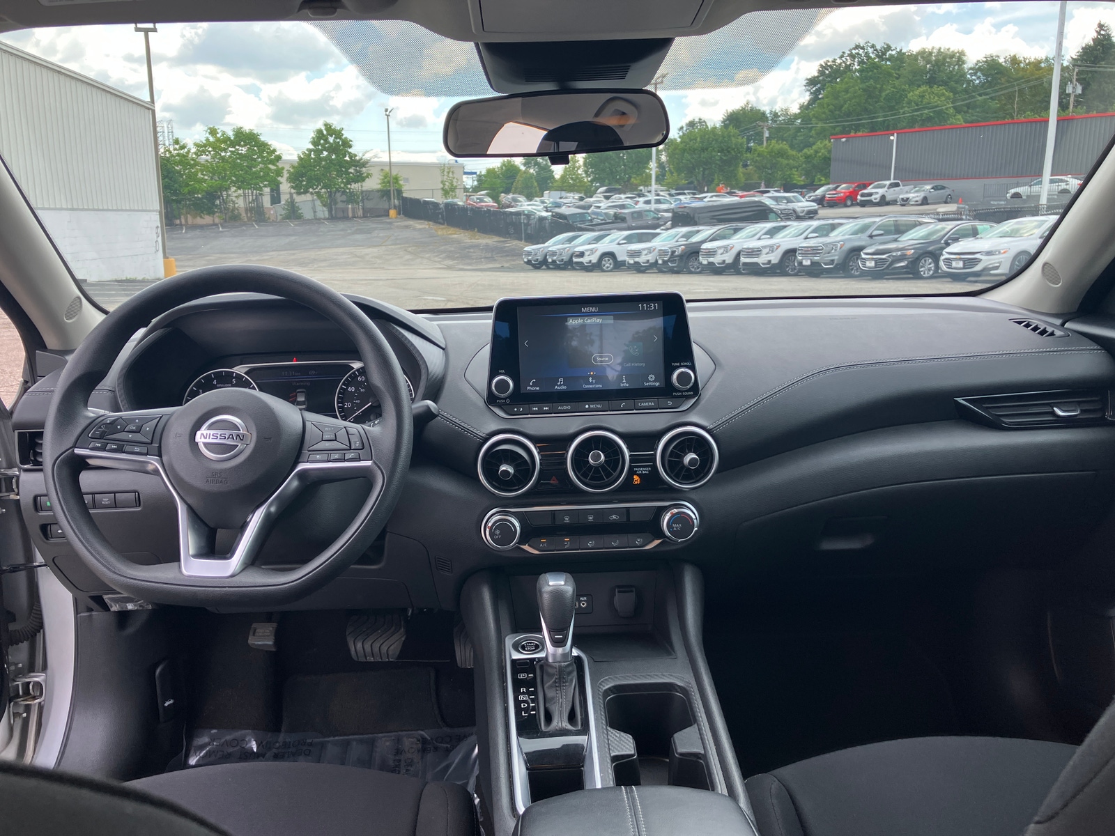 Thumbnail: 2023 Nissan Sentra - 3