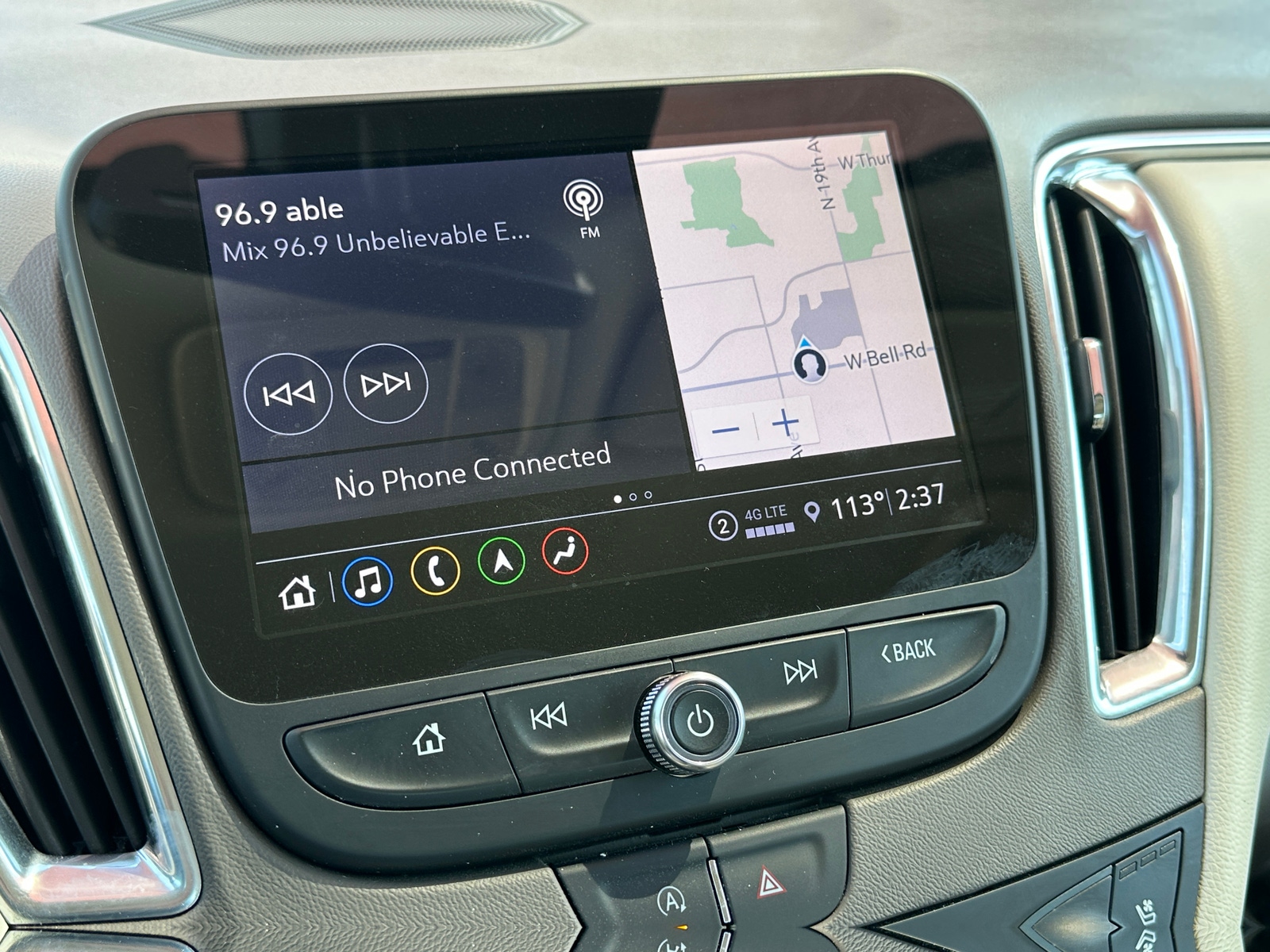 Thumbnail: 2024 Chevrolet Malibu - 4