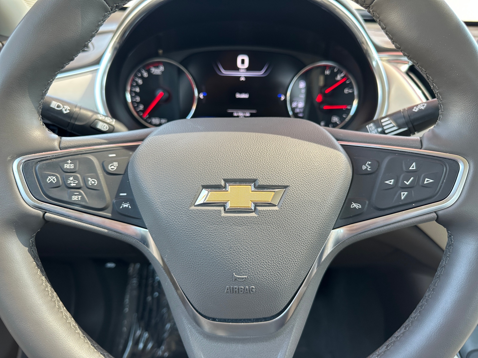 Thumbnail: 2024 Chevrolet Malibu - 5