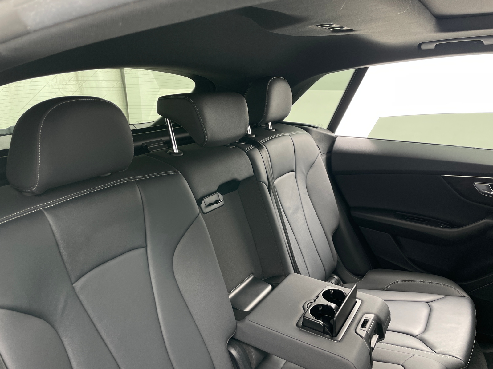 Thumbnail: 2021 Audi Q8 - 5