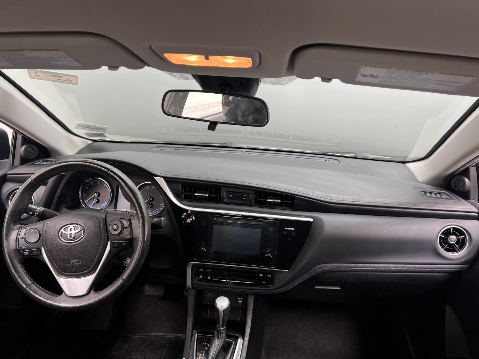 Thumbnail: 2017 Toyota Corolla - 3