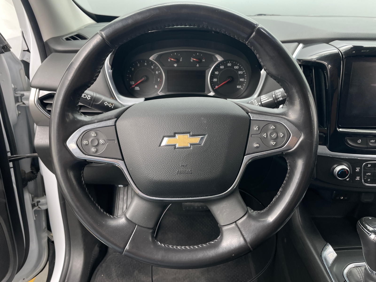 Thumbnail: 2018 Chevrolet Traverse - 4