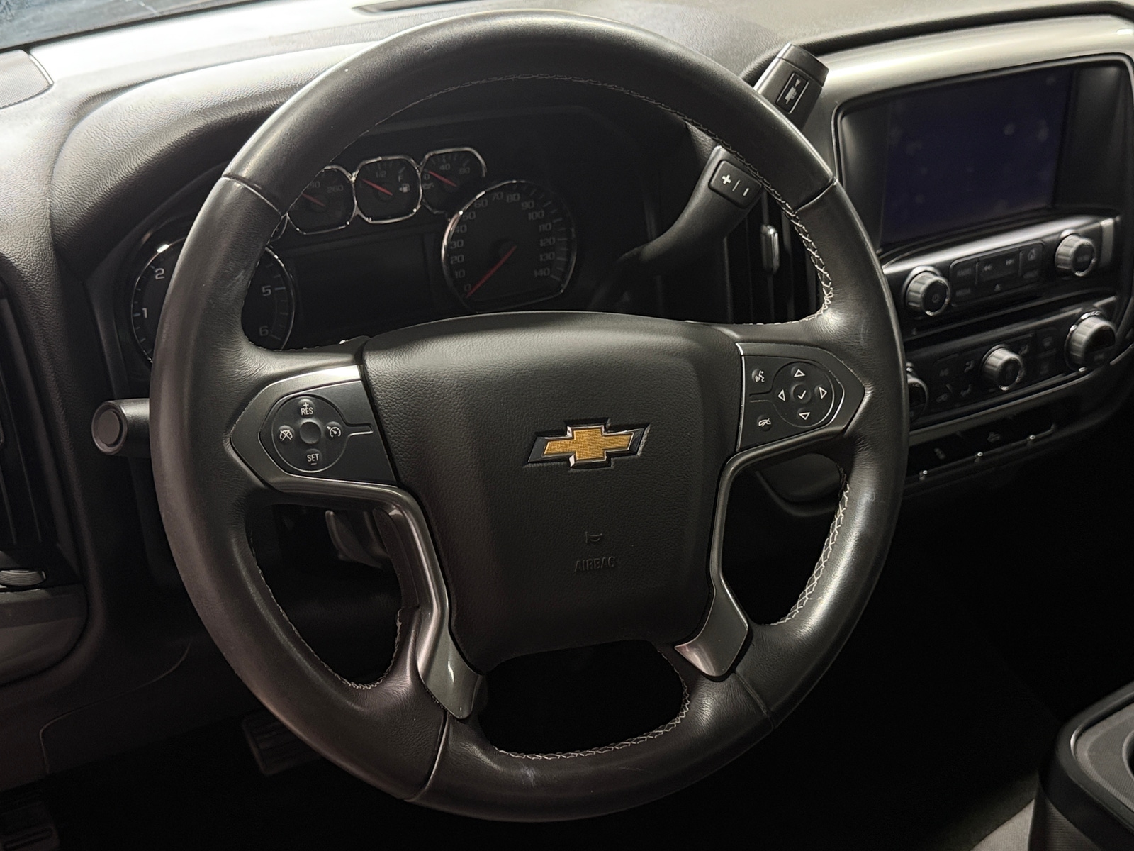 Thumbnail: 2017 Chevrolet Silverado 1500 - 5