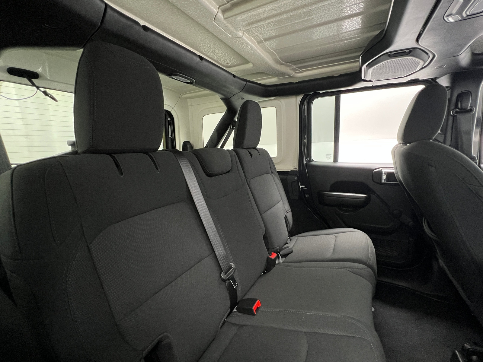Thumbnail: 2021 Jeep Wrangler - 6