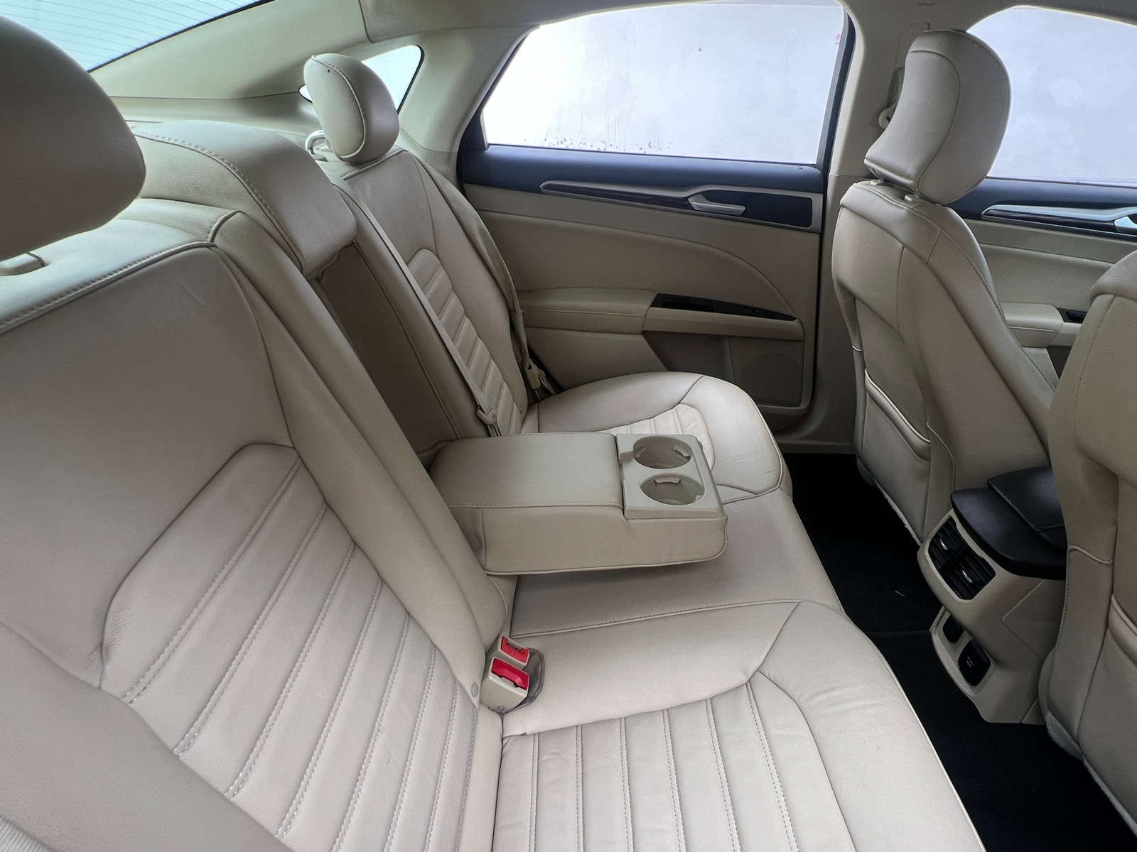 Thumbnail: 2016 Ford Fusion - 6