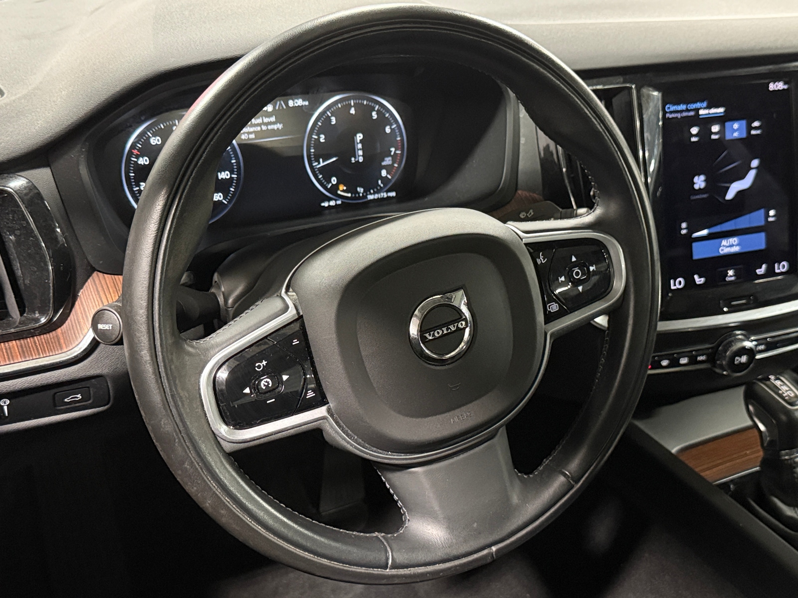 Thumbnail: 2021 Volvo S60 - 4