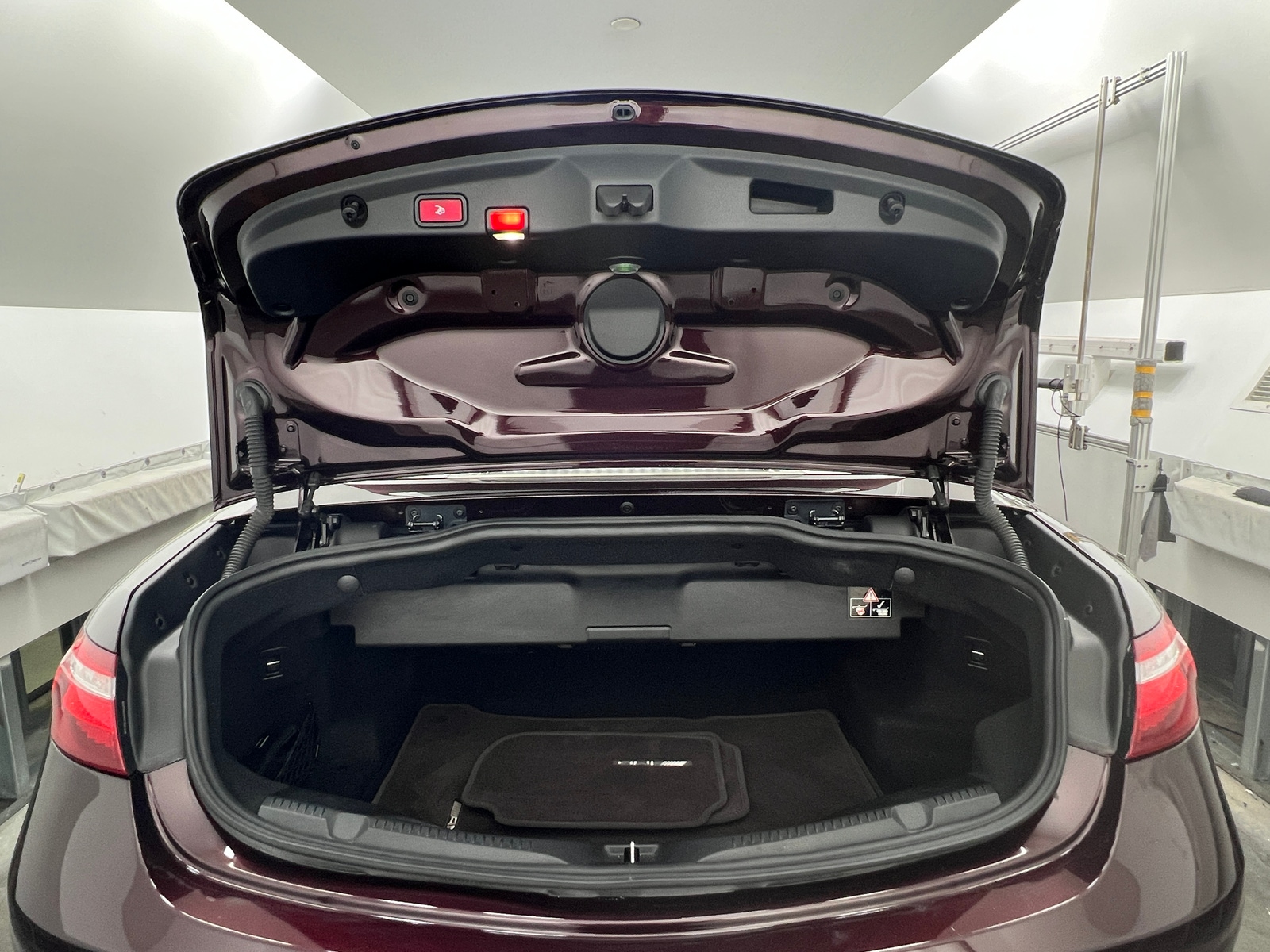 Thumbnail: 2019 Mercedes-Benz E-Class - 6