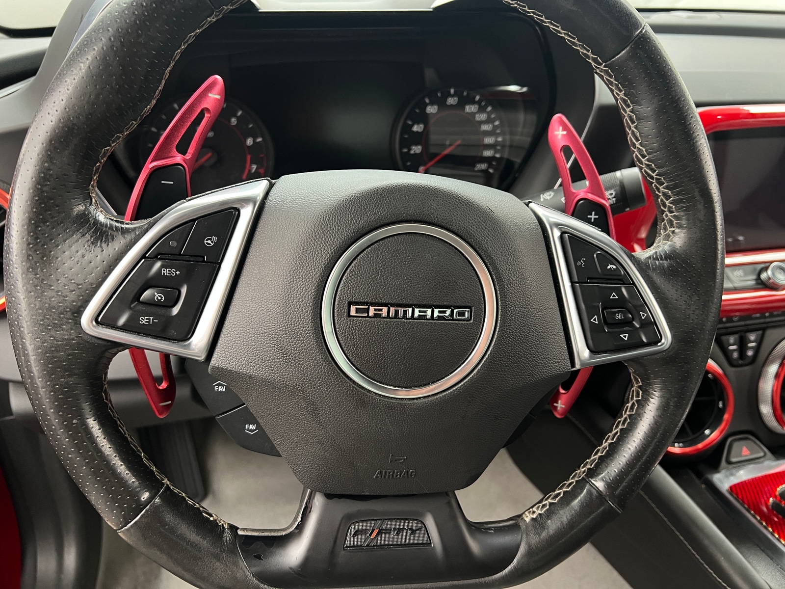 Thumbnail: 2017 Chevrolet Camaro - 4