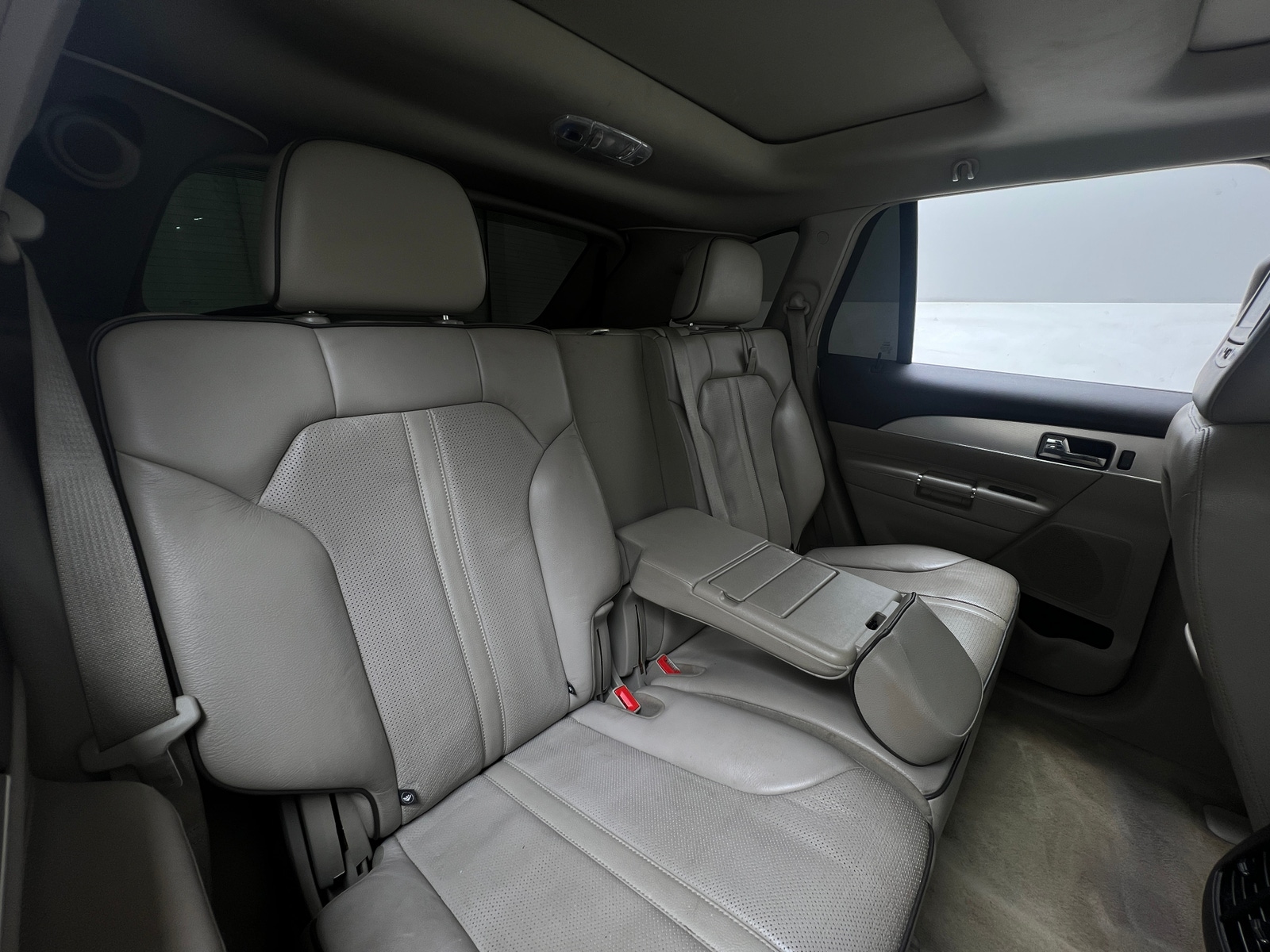 Thumbnail: 2011 Lincoln MKX - 5