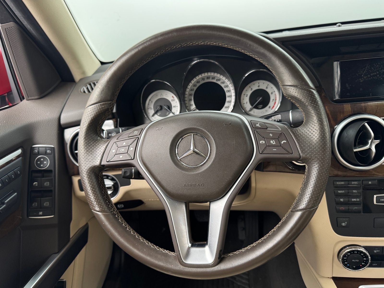 Thumbnail: 2015 Mercedes-Benz GLK - 4