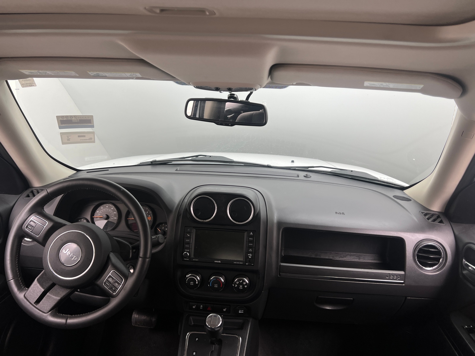 Thumbnail: 2016 Jeep Patriot - 3