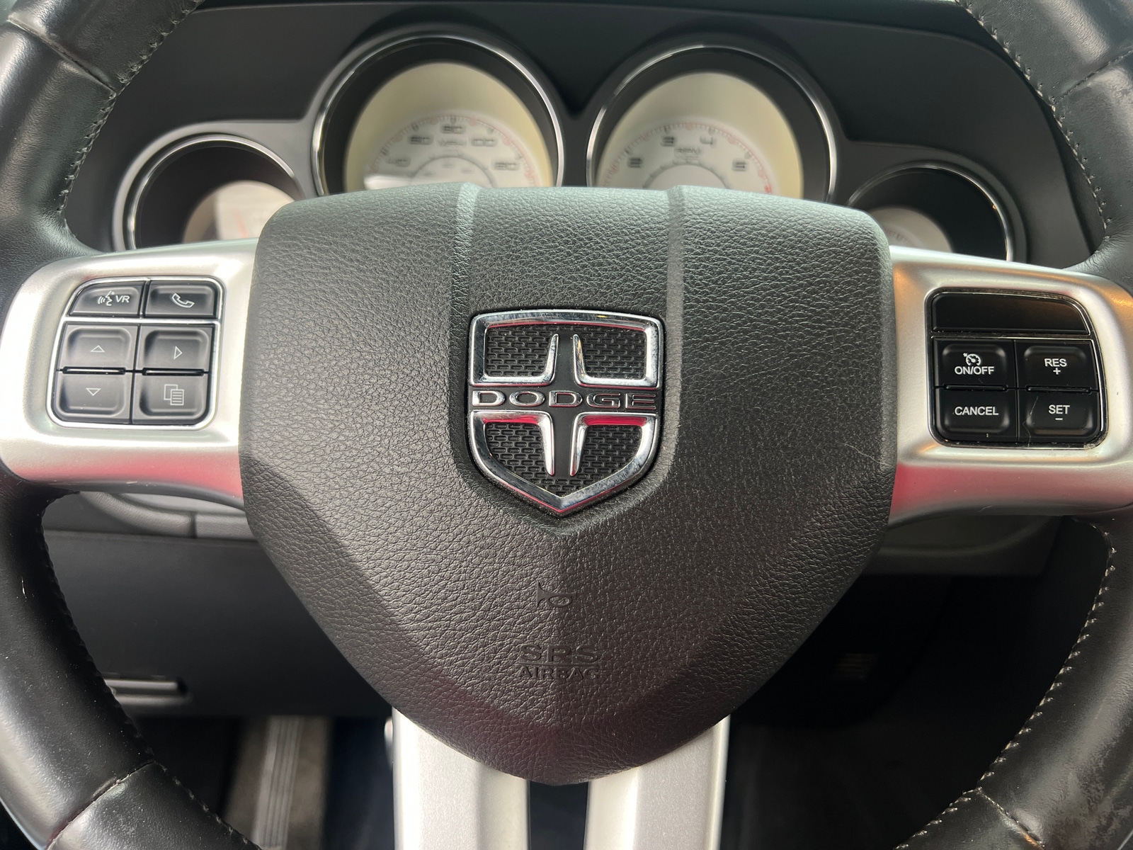 Thumbnail: 2011 Dodge Challenger - 4