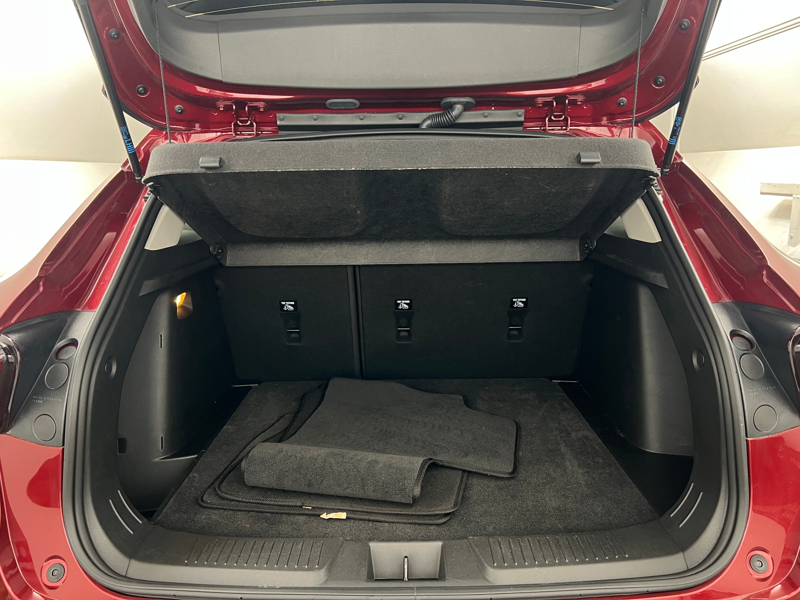 Thumbnail: 2024 Chevrolet Trax - 7