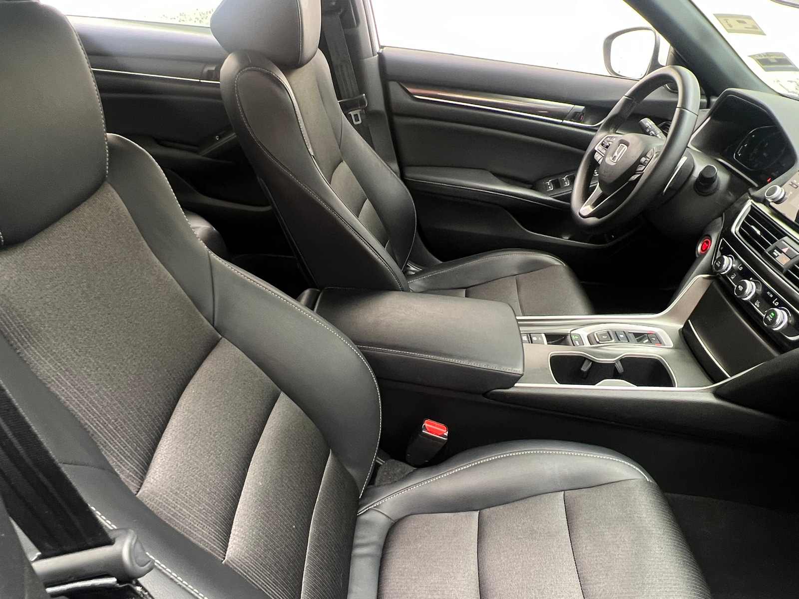 Thumbnail: 2018 Honda Accord - 2