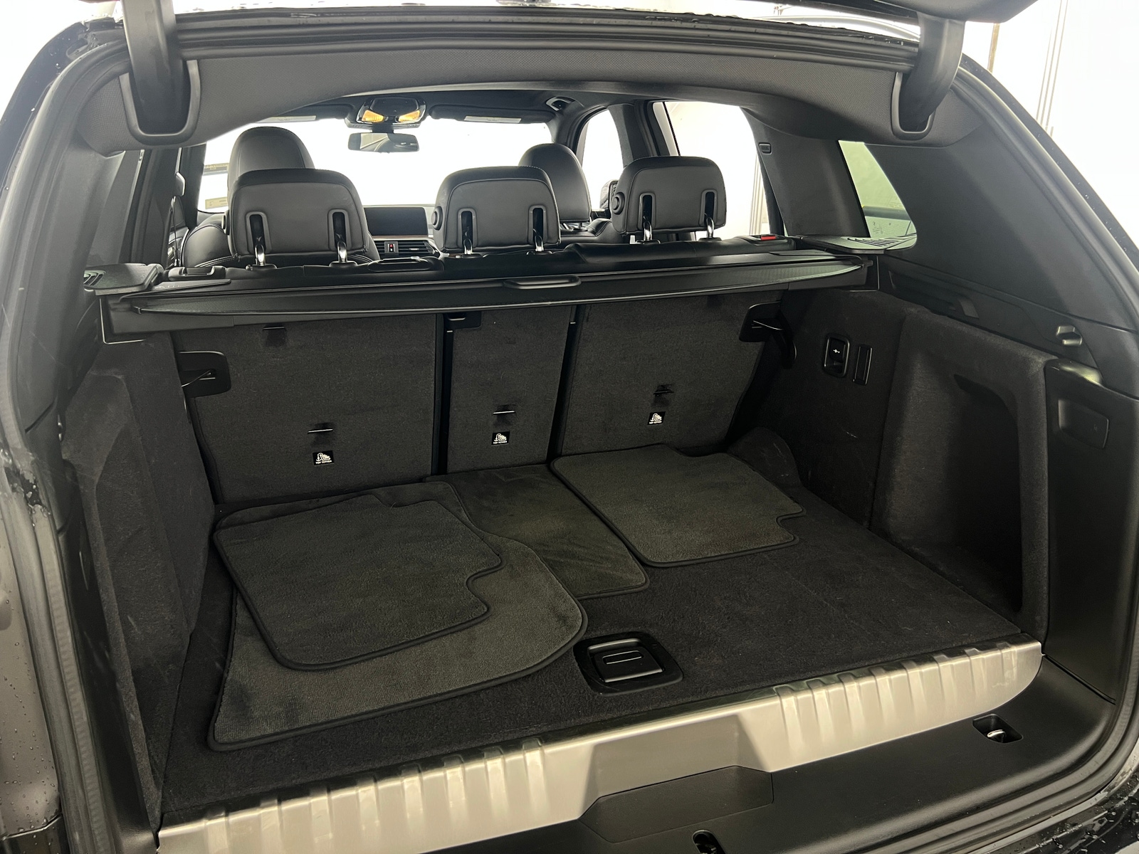 Thumbnail: 2021 BMW X3 - 6