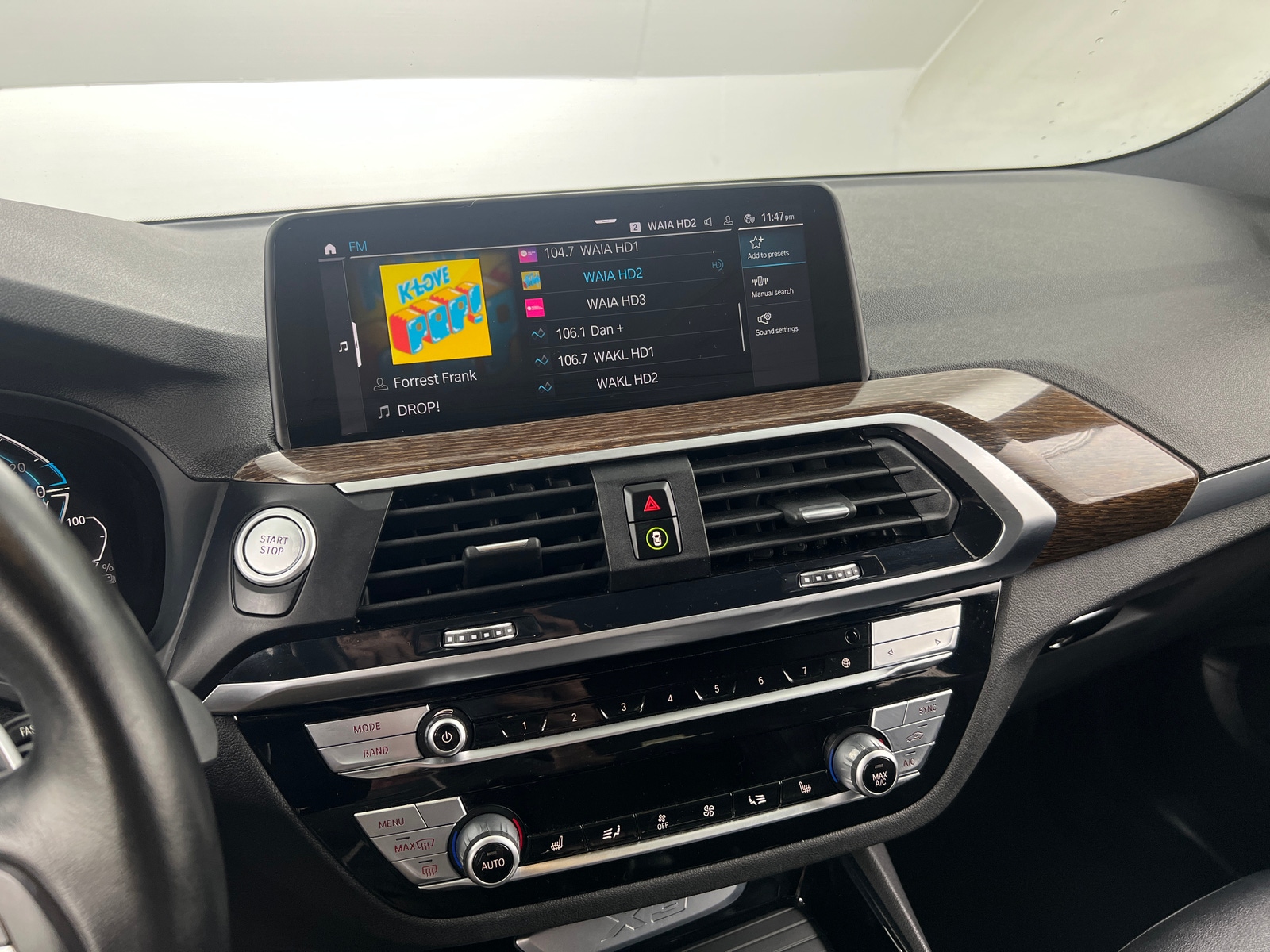 Thumbnail: 2021 BMW X3 - 3