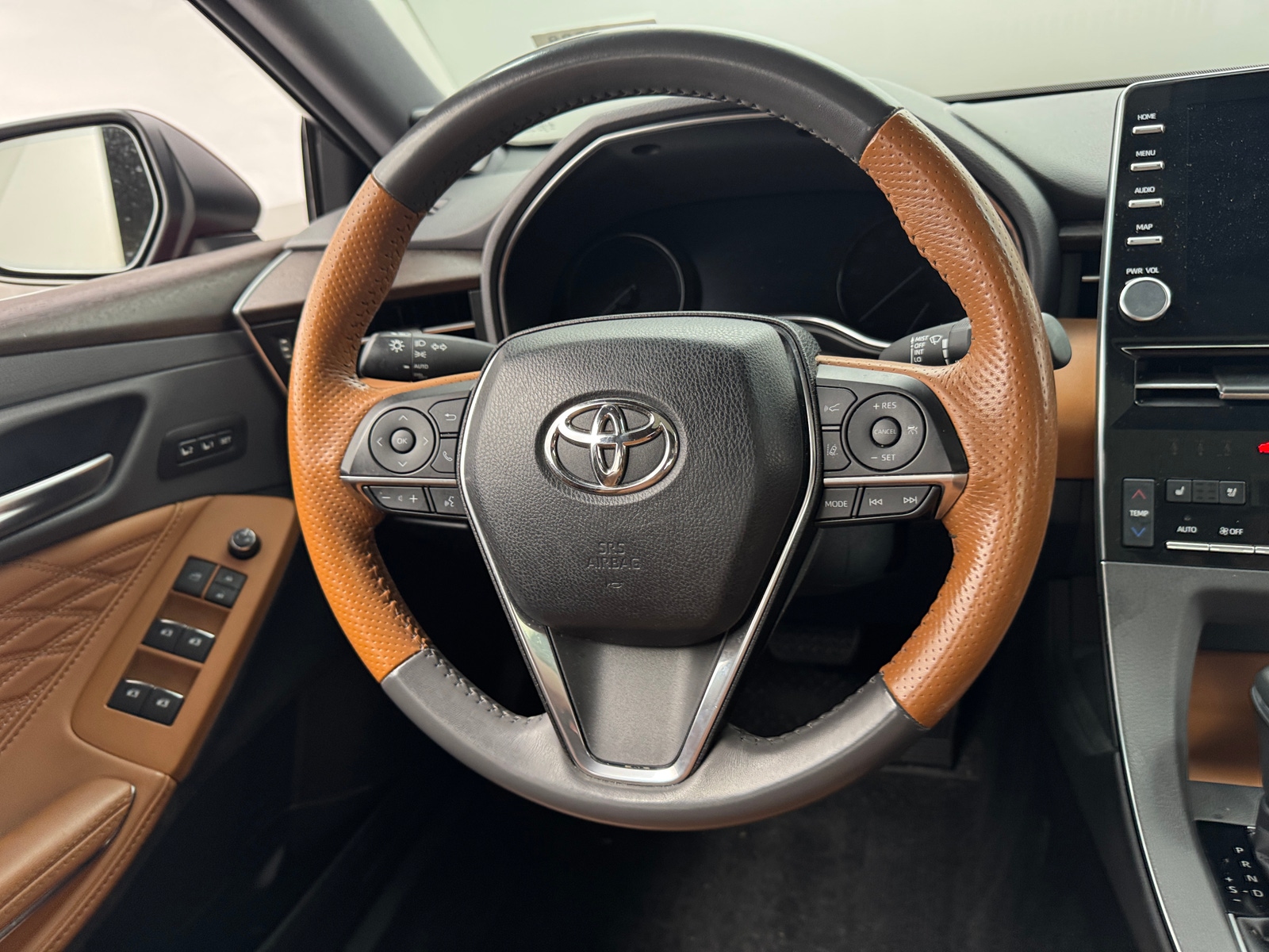 Thumbnail: 2019 Toyota Avalon - 5