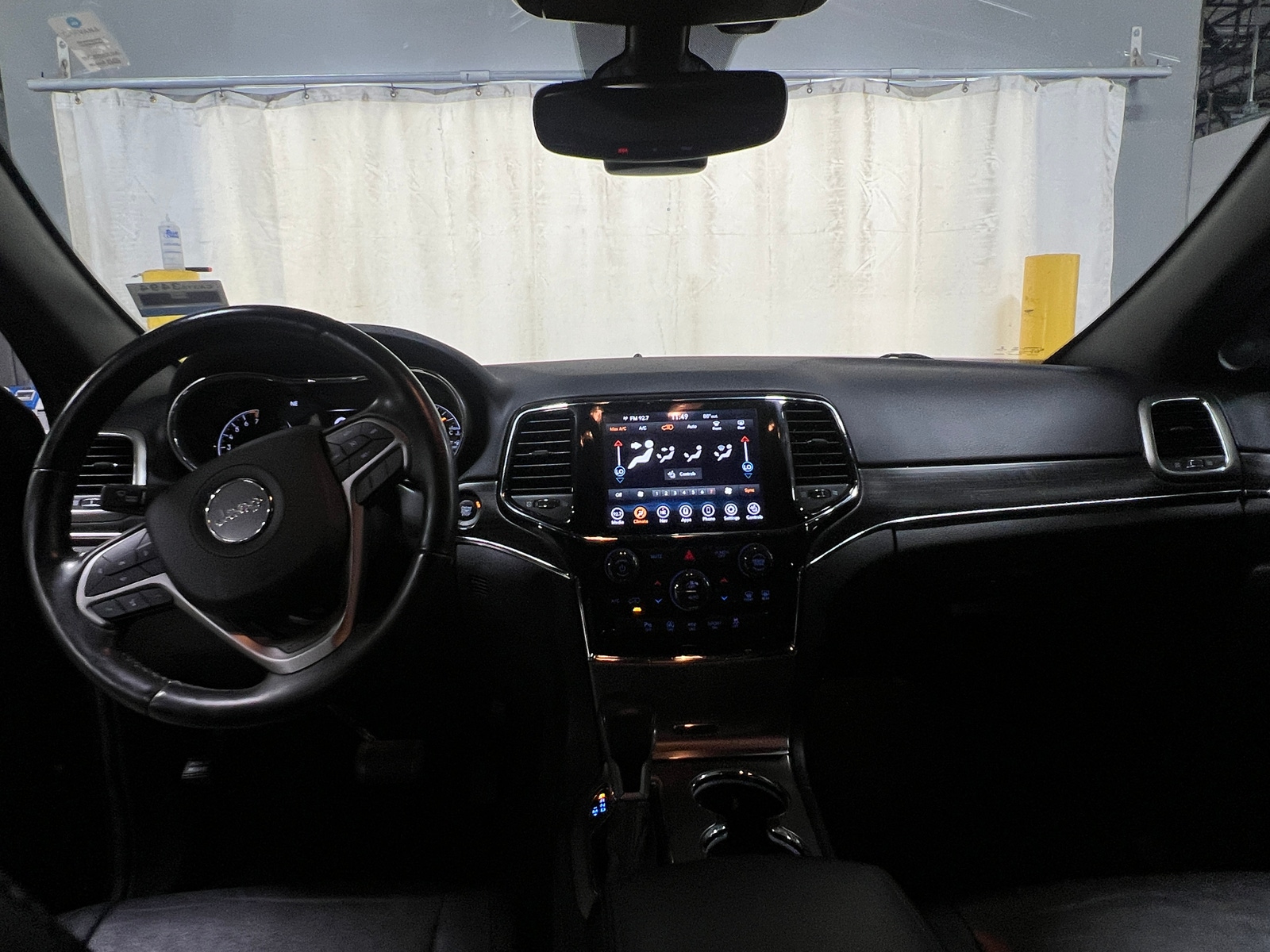 Thumbnail: 2021 Jeep Grand Cherokee - 2