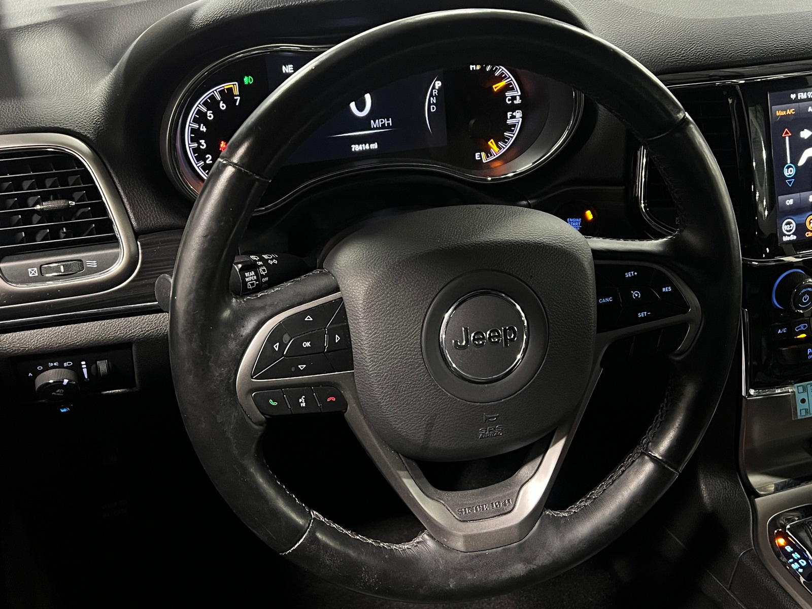 Thumbnail: 2021 Jeep Grand Cherokee - 4