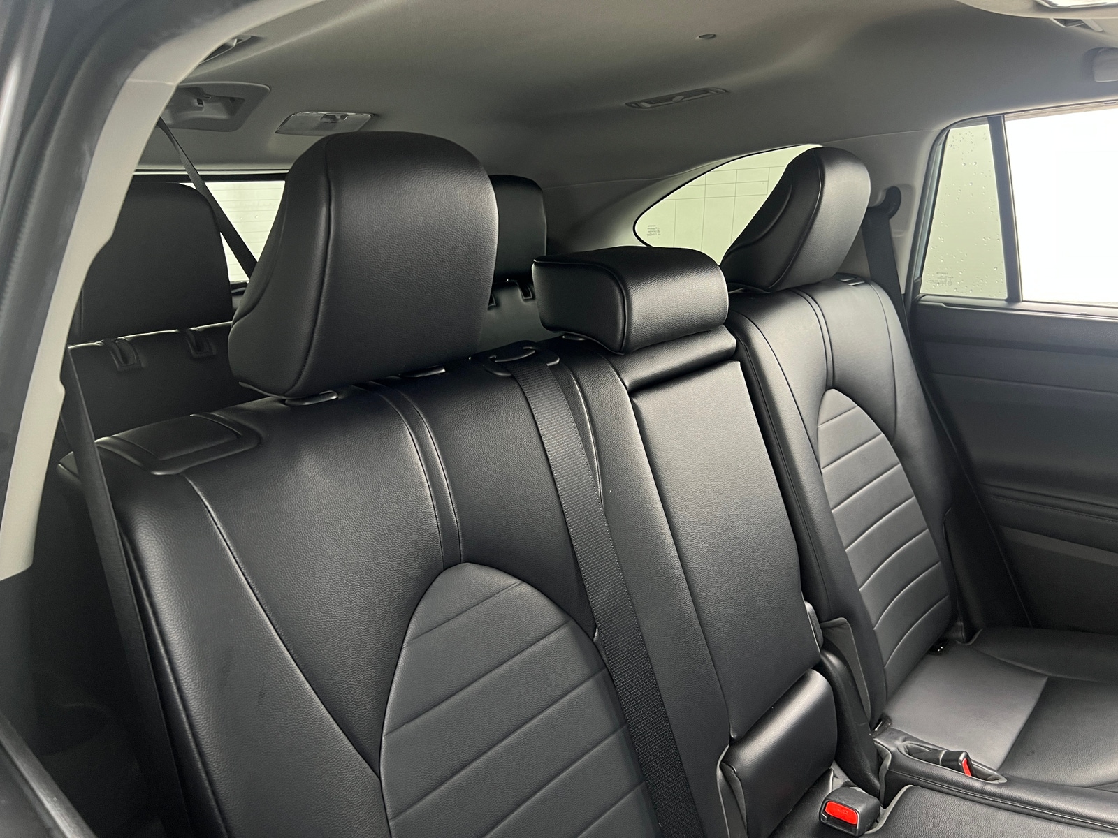 Thumbnail: 2022 Toyota Highlander - 5