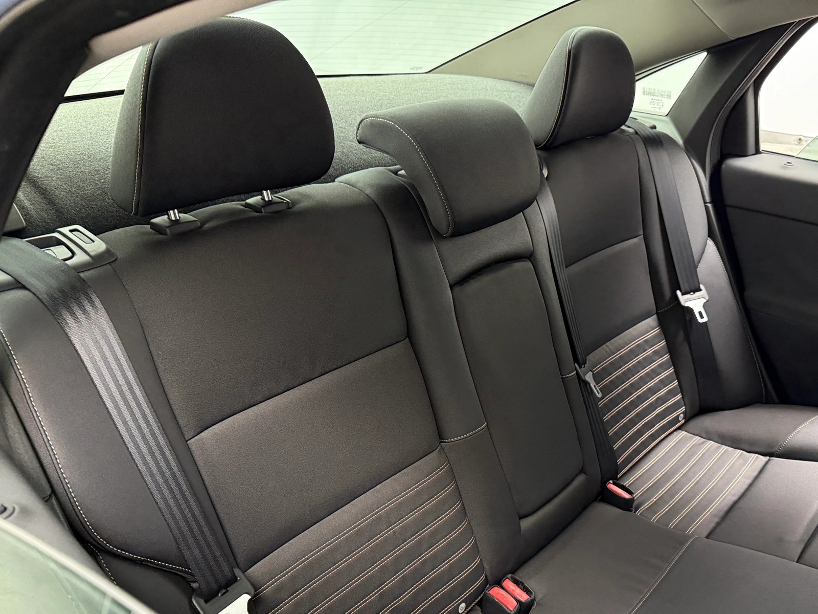 Thumbnail: 2010 Volvo S40 - 6