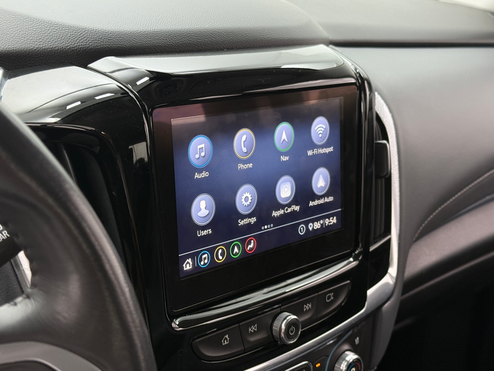 Thumbnail: 2021 Chevrolet Traverse - 3