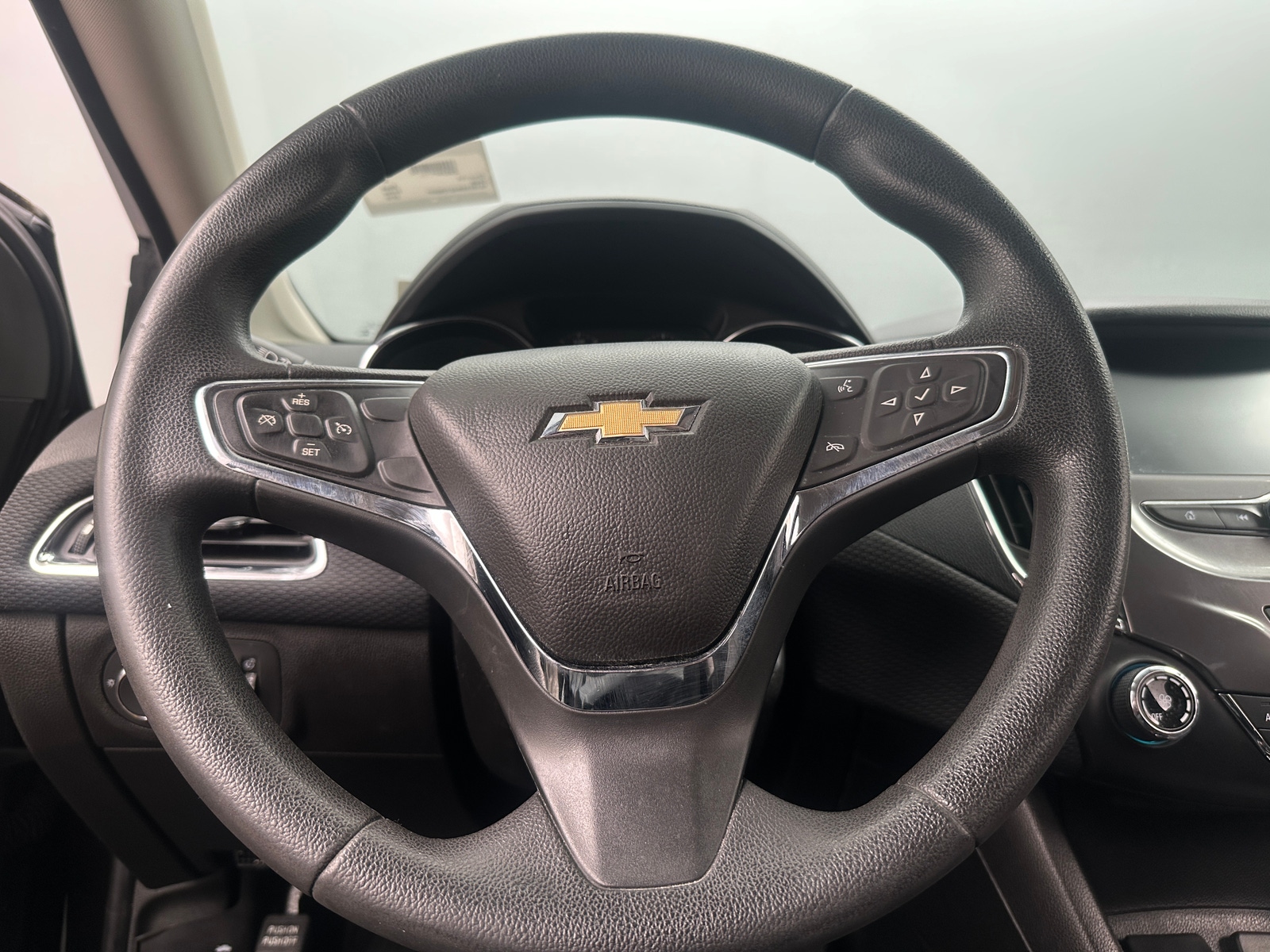 Thumbnail: 2016 Chevrolet Cruze - 5