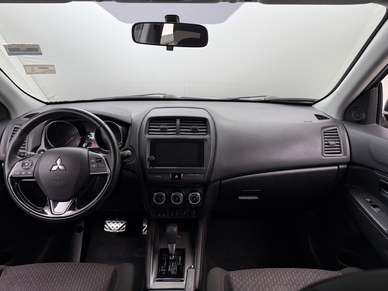 Thumbnail: 2019 Mitsubishi Outlander Sport - 3