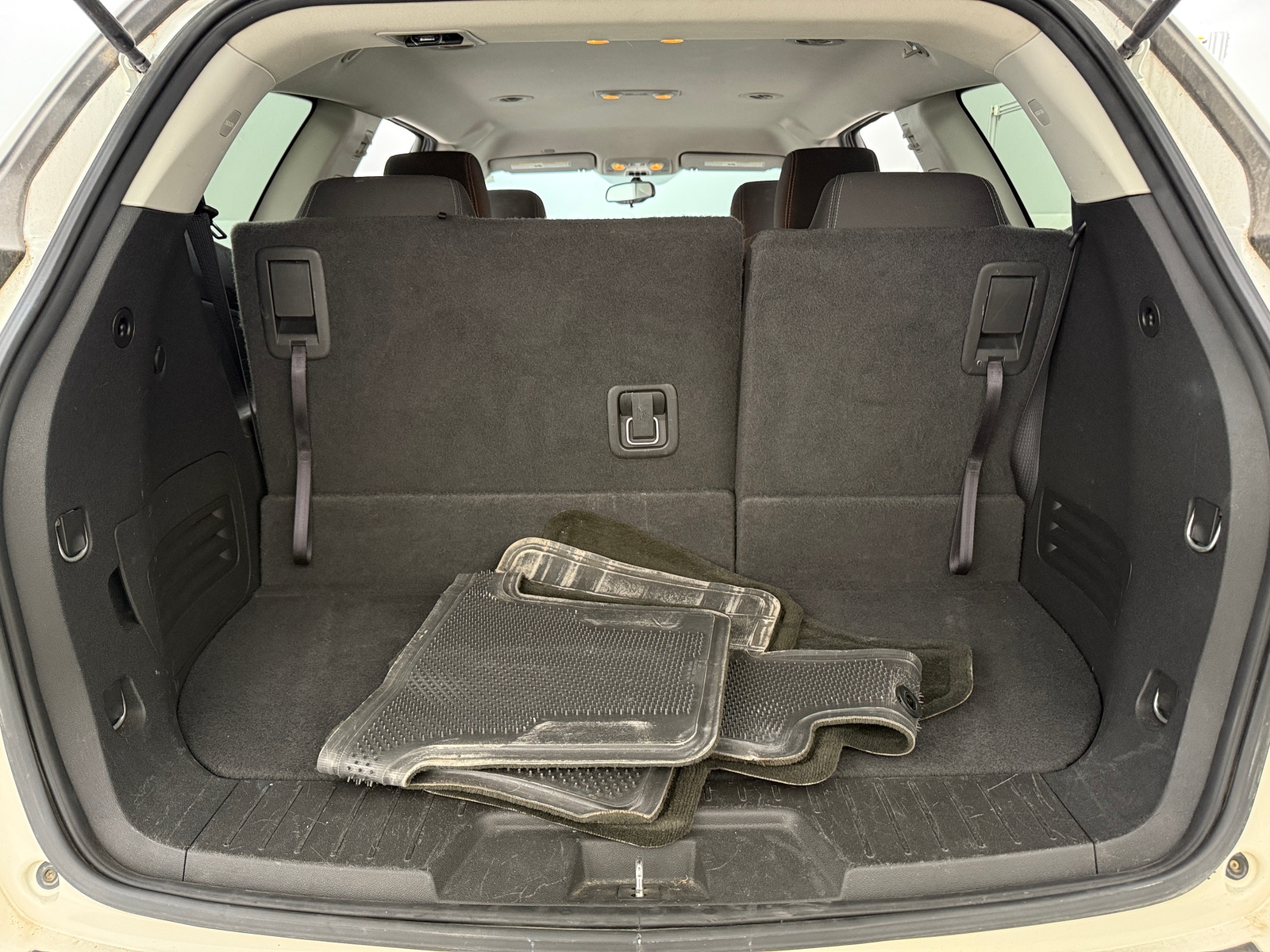 Thumbnail: 2015 Chevrolet Traverse - 7