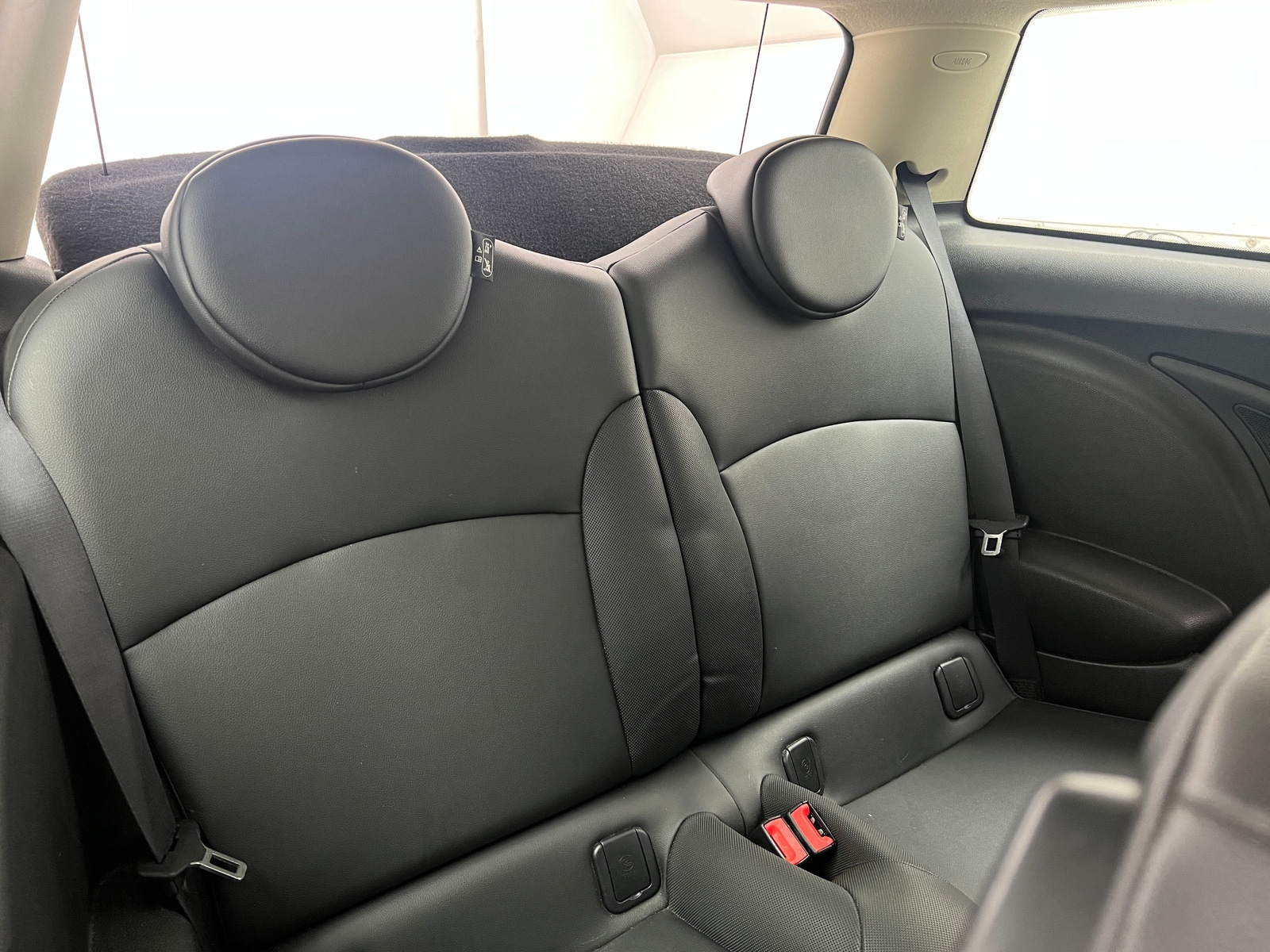 Thumbnail: 2012 MINI Cooper Hardtop - 5