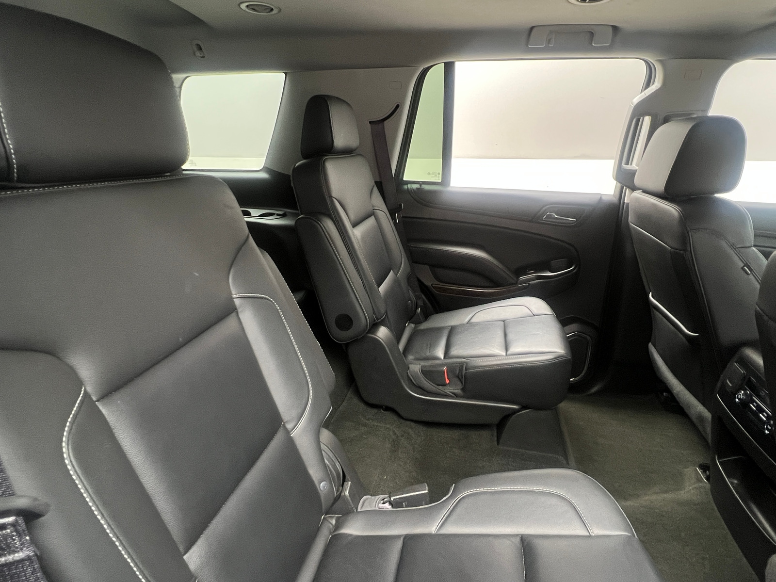 Thumbnail: 2016 Chevrolet Tahoe - 5