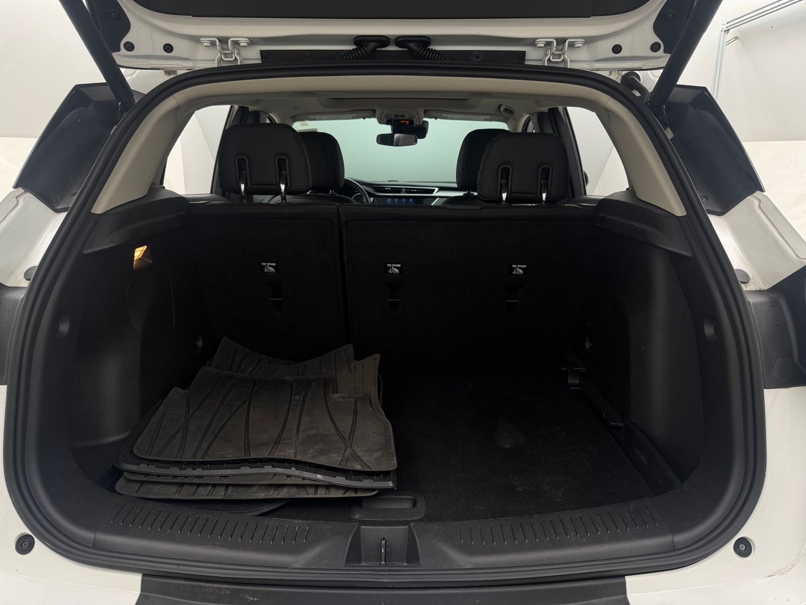 Thumbnail: 2021 Buick Encore GX - 6