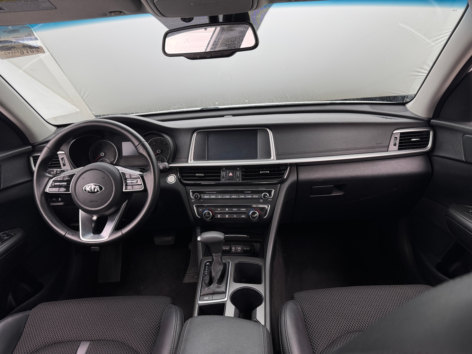 Thumbnail: 2019 Kia Optima - 3