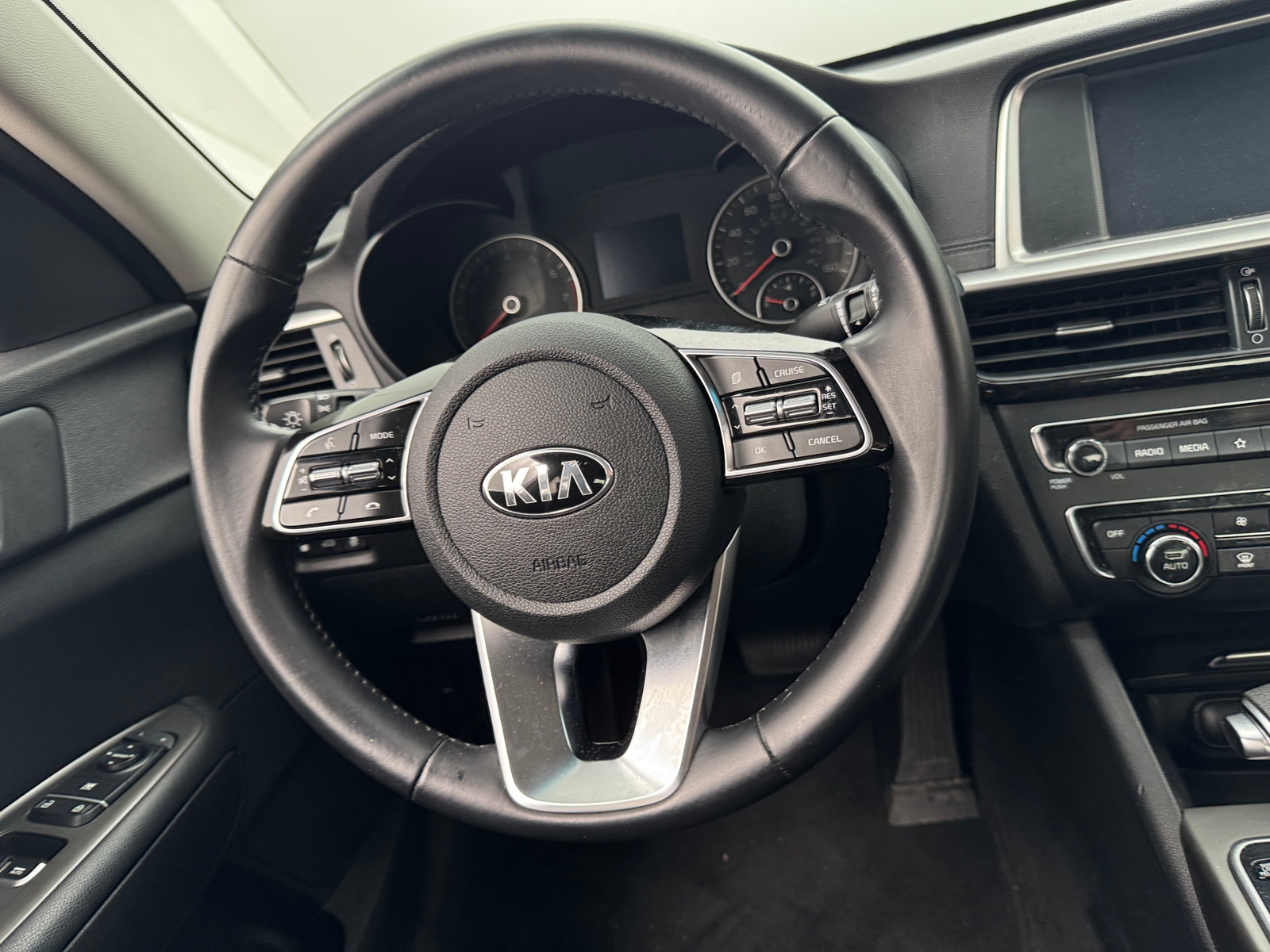 Thumbnail: 2019 Kia Optima - 5