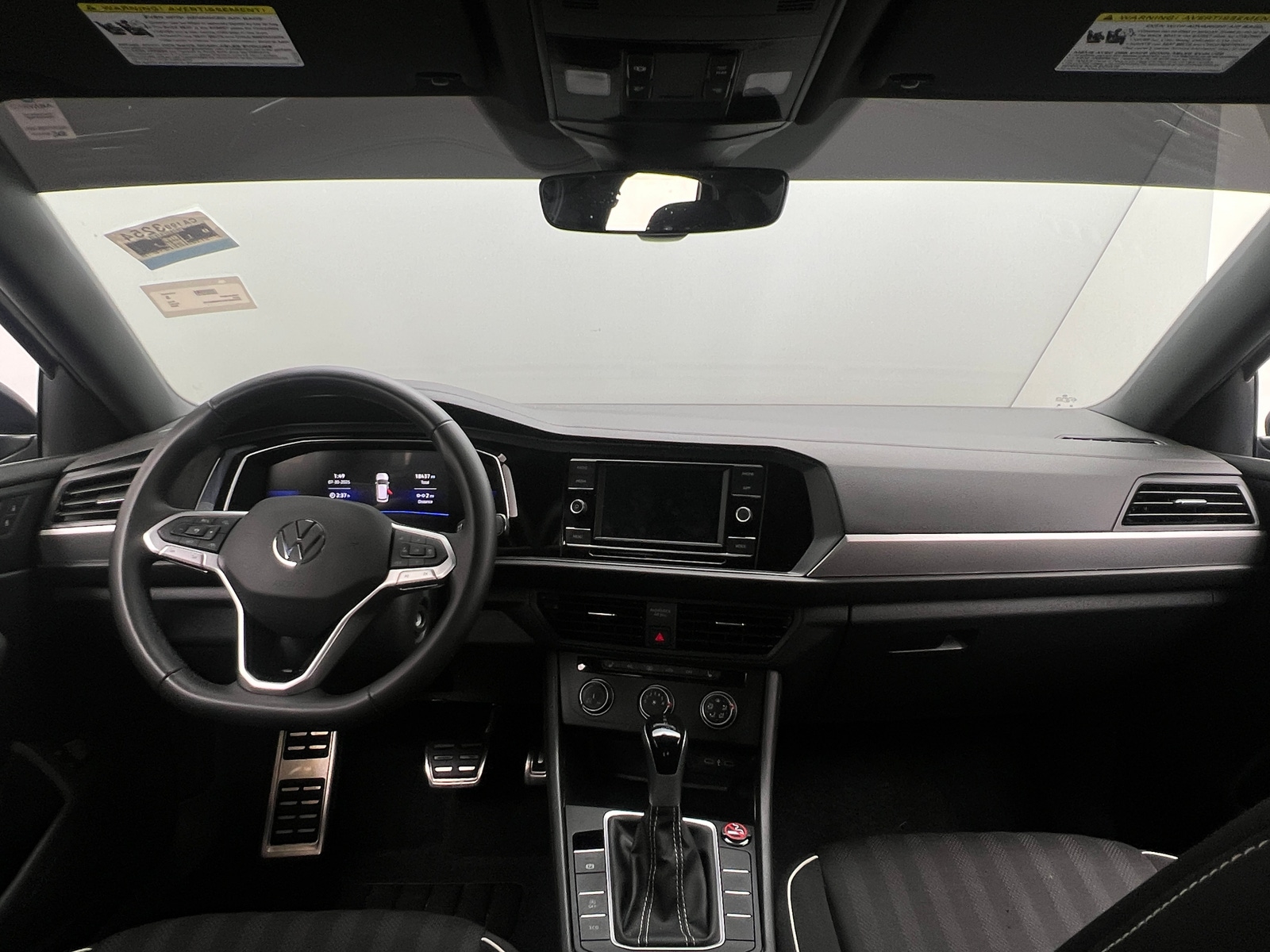 Thumbnail: 2024 Volkswagen Jetta - 3