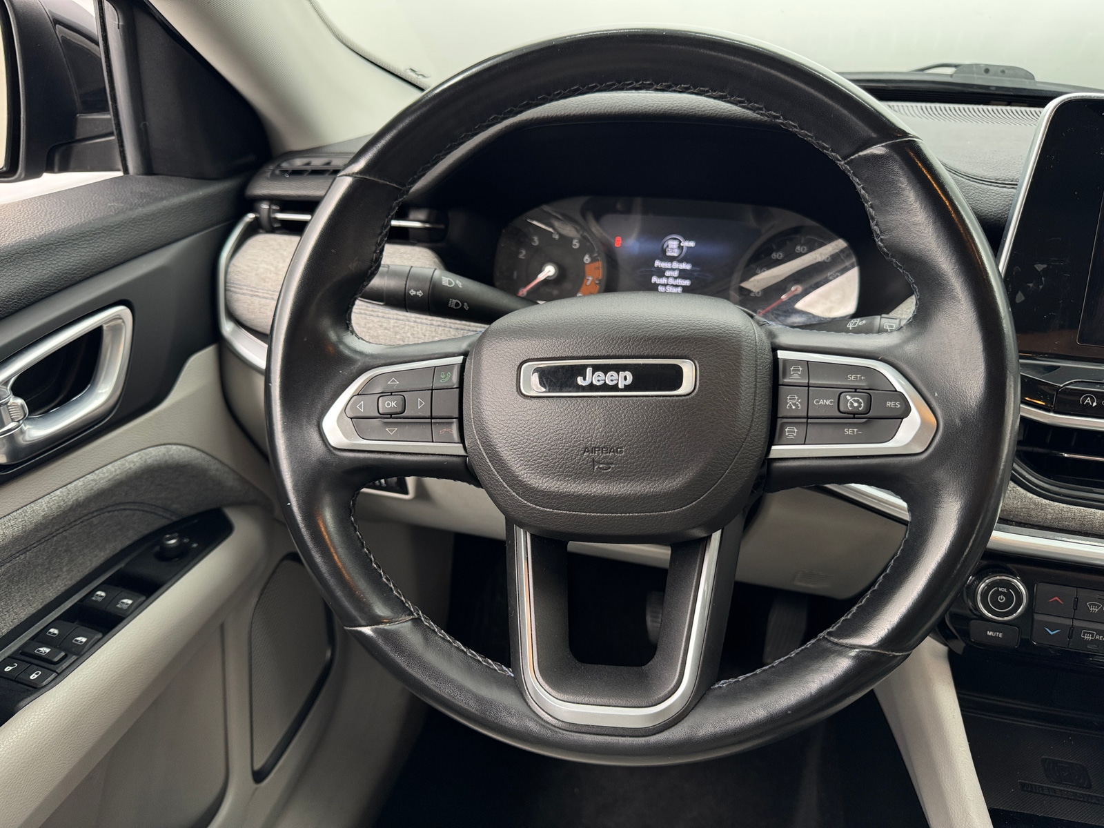 Thumbnail: 2022 Jeep Compass - 5