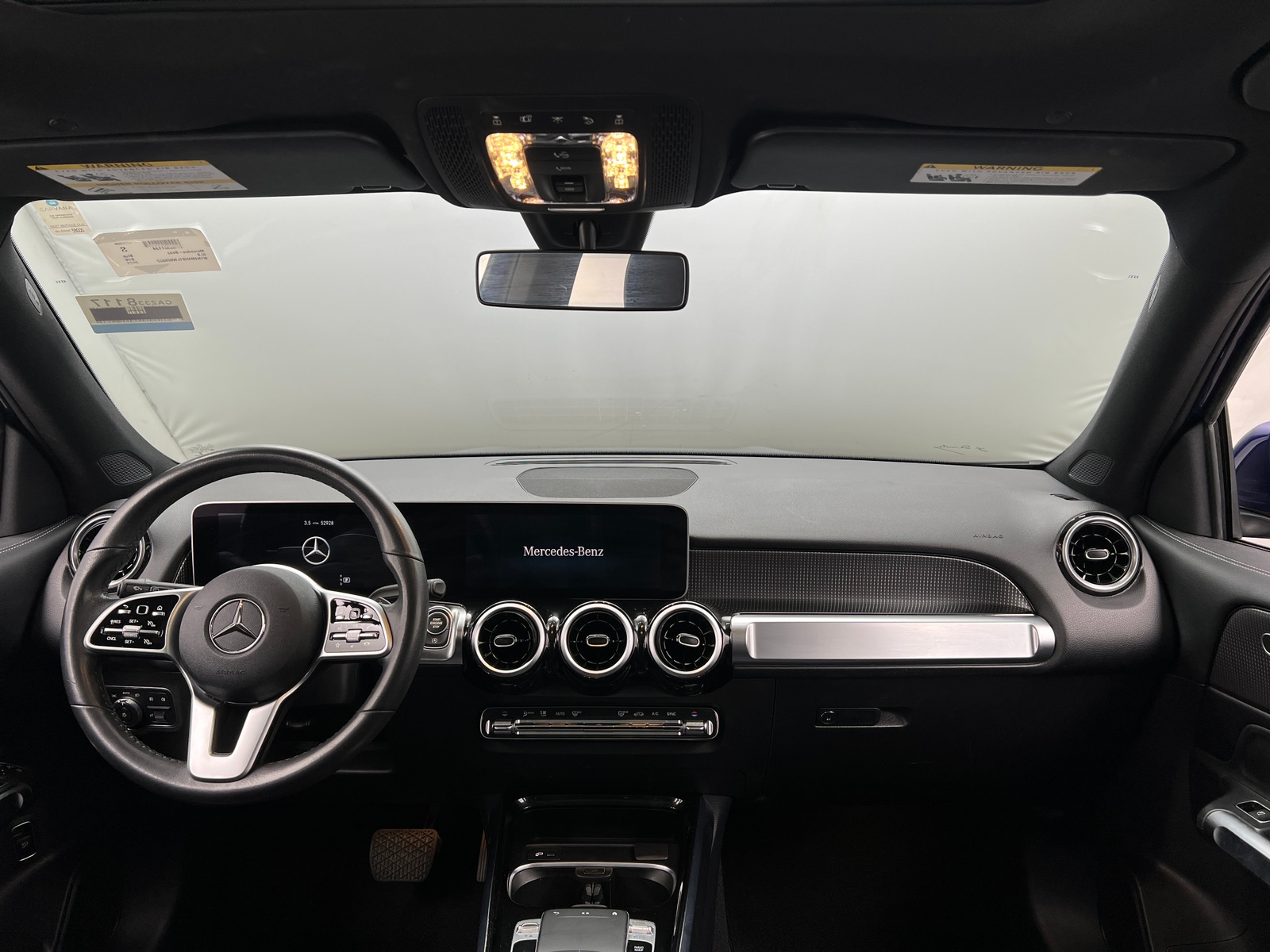 Thumbnail: 2020 Mercedes-Benz GLB - 2