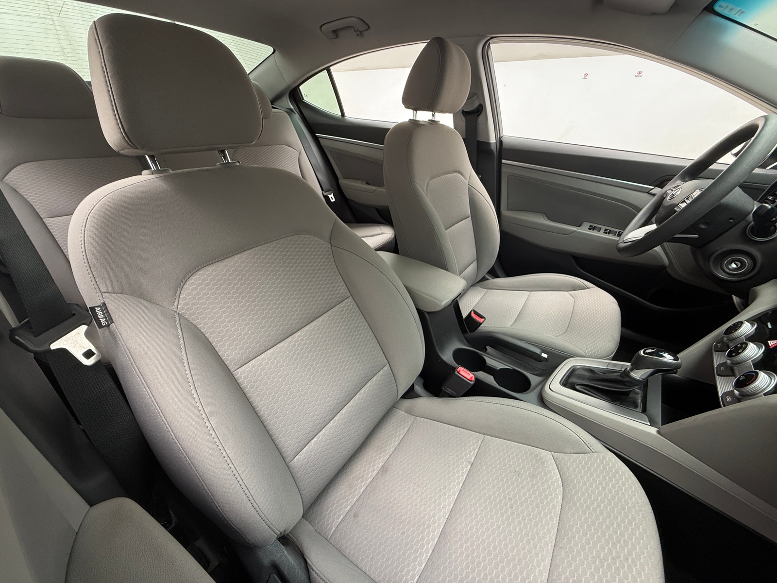 Thumbnail: 2019 Hyundai Elantra - 2