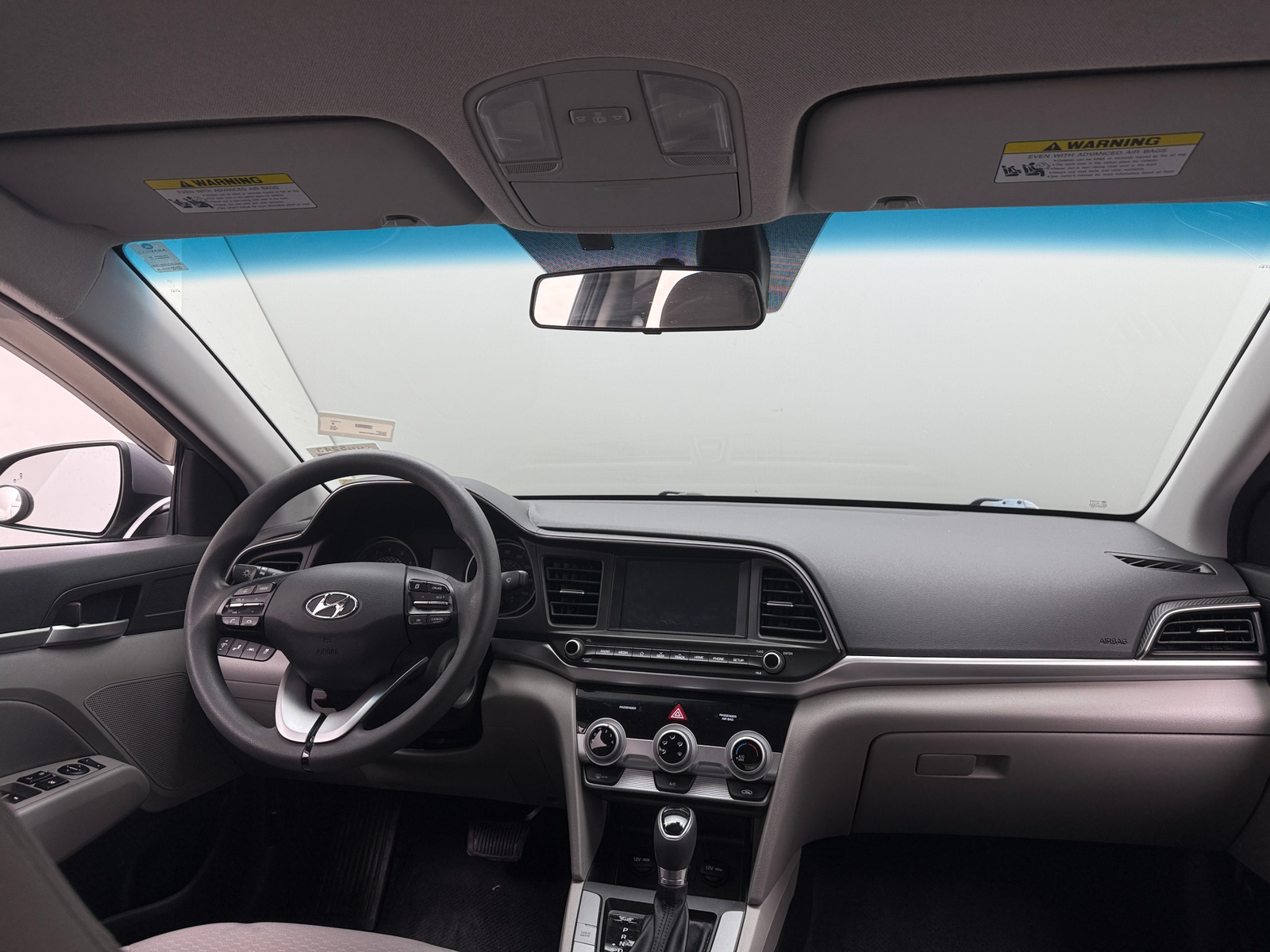 Thumbnail: 2019 Hyundai Elantra - 3