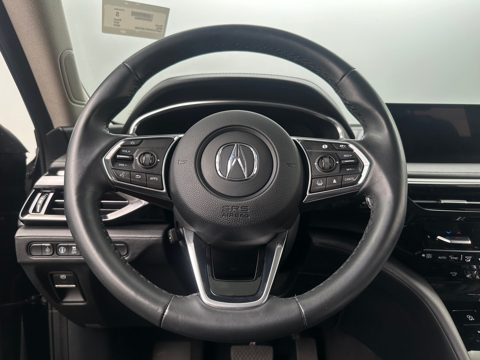 Thumbnail: 2023 Acura MDX - 4