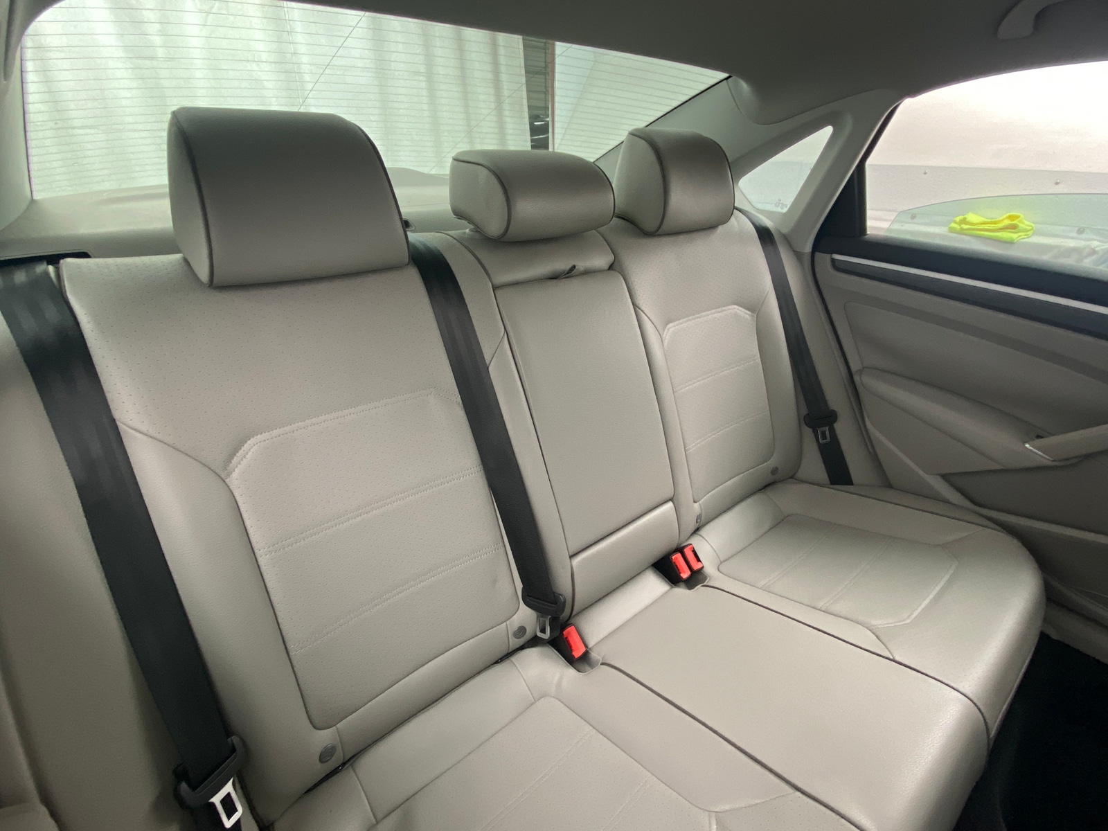 Thumbnail: 2016 Volkswagen Passat - 6