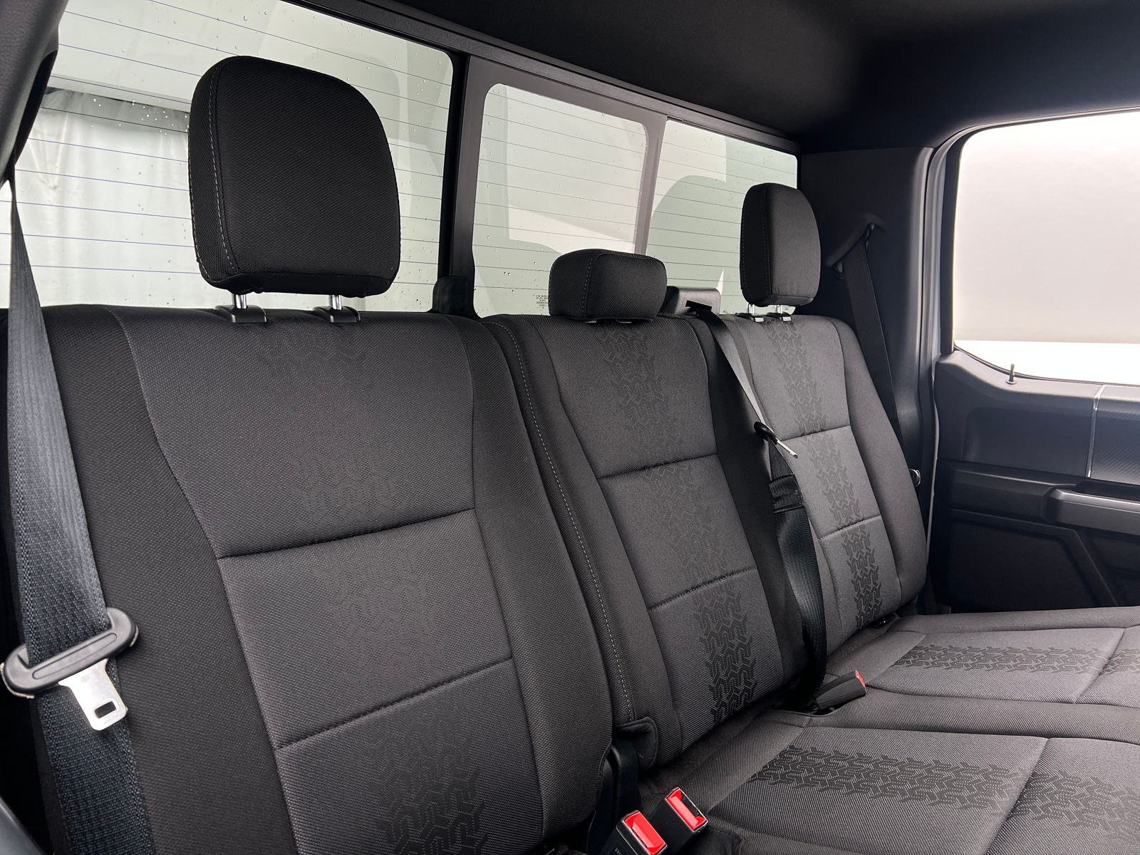 Thumbnail: 2020 Ford Econoline - 6